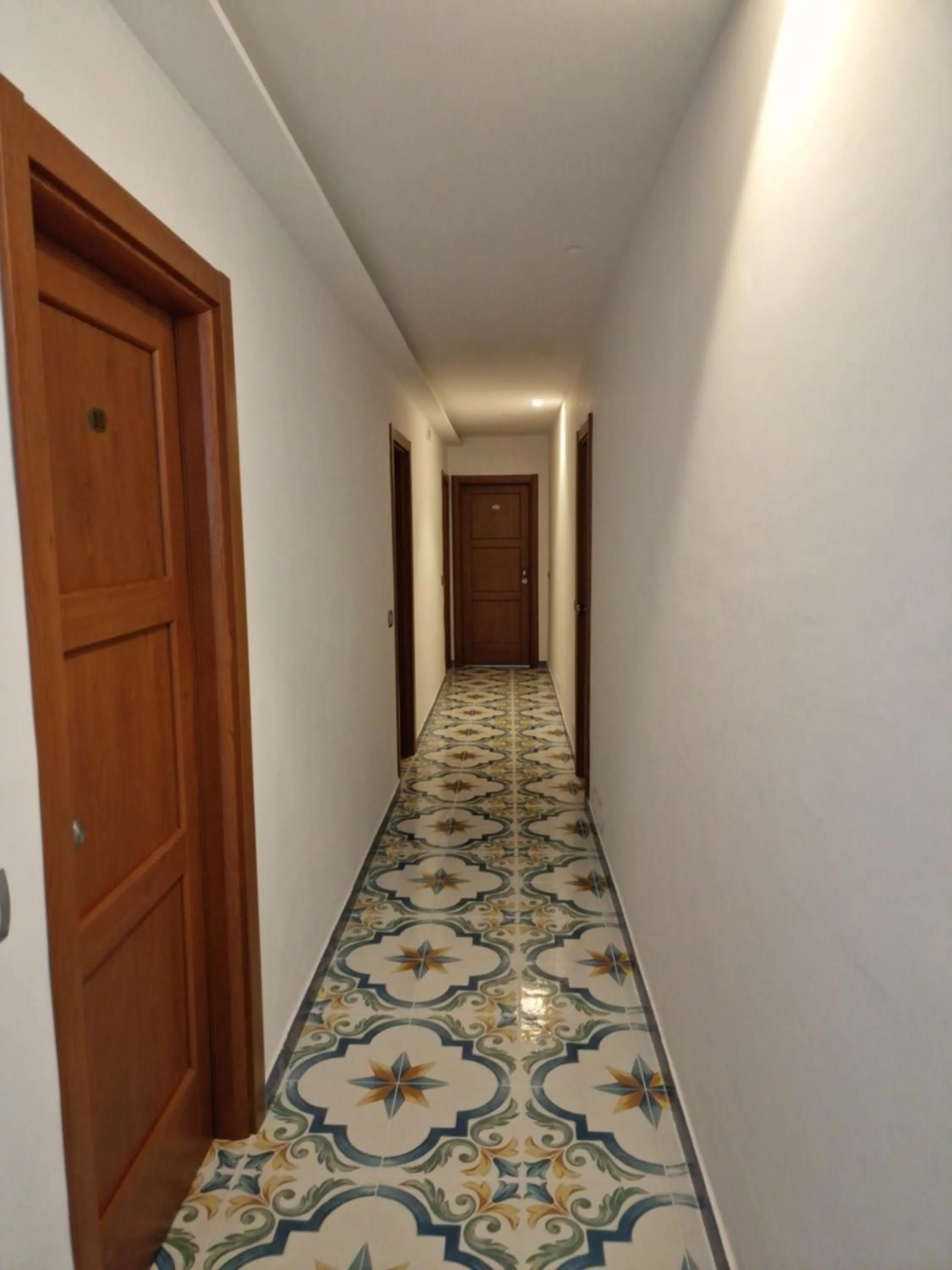 Inner courtyard view in Hotel Da Maria