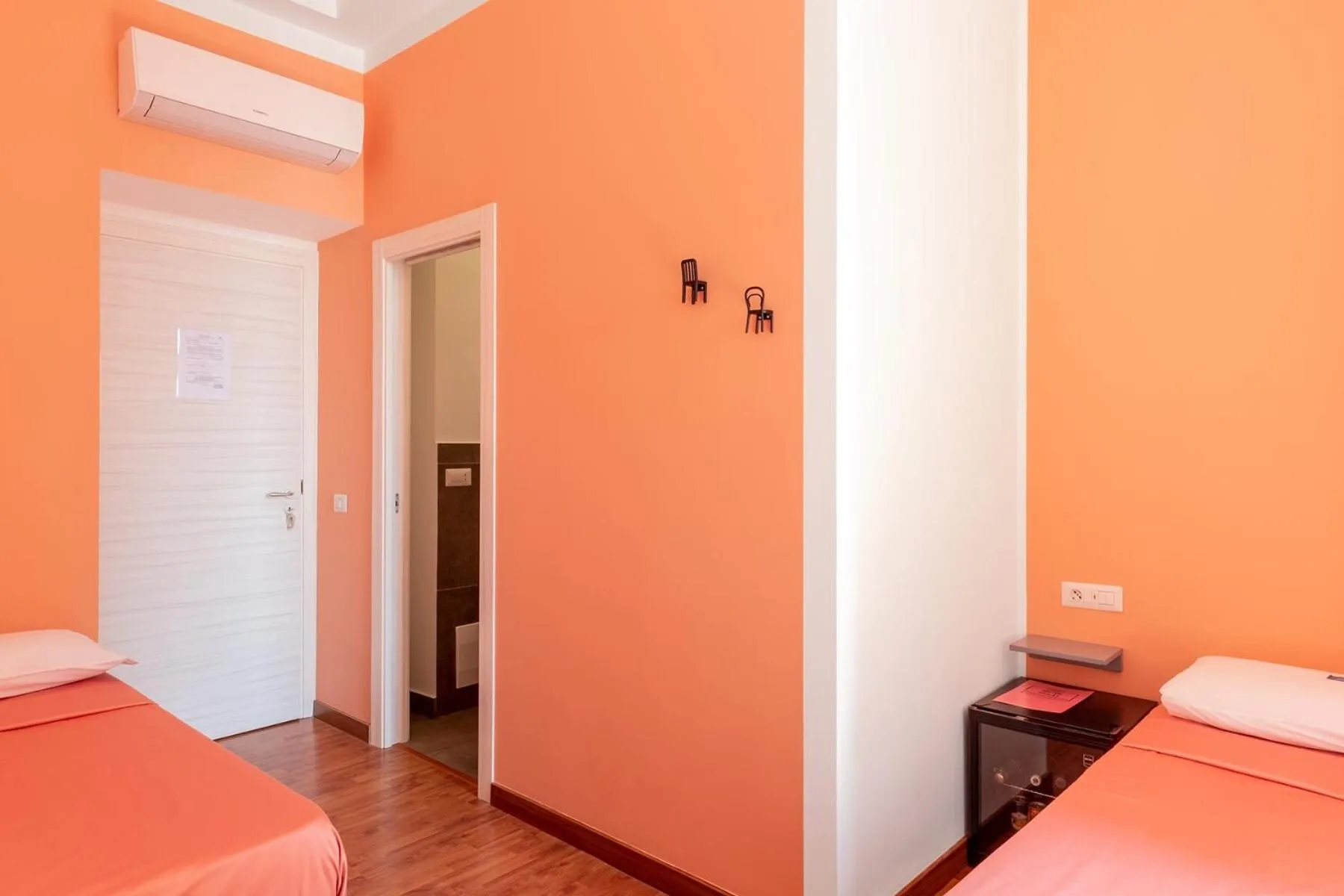 Bed in B&B Monserrato