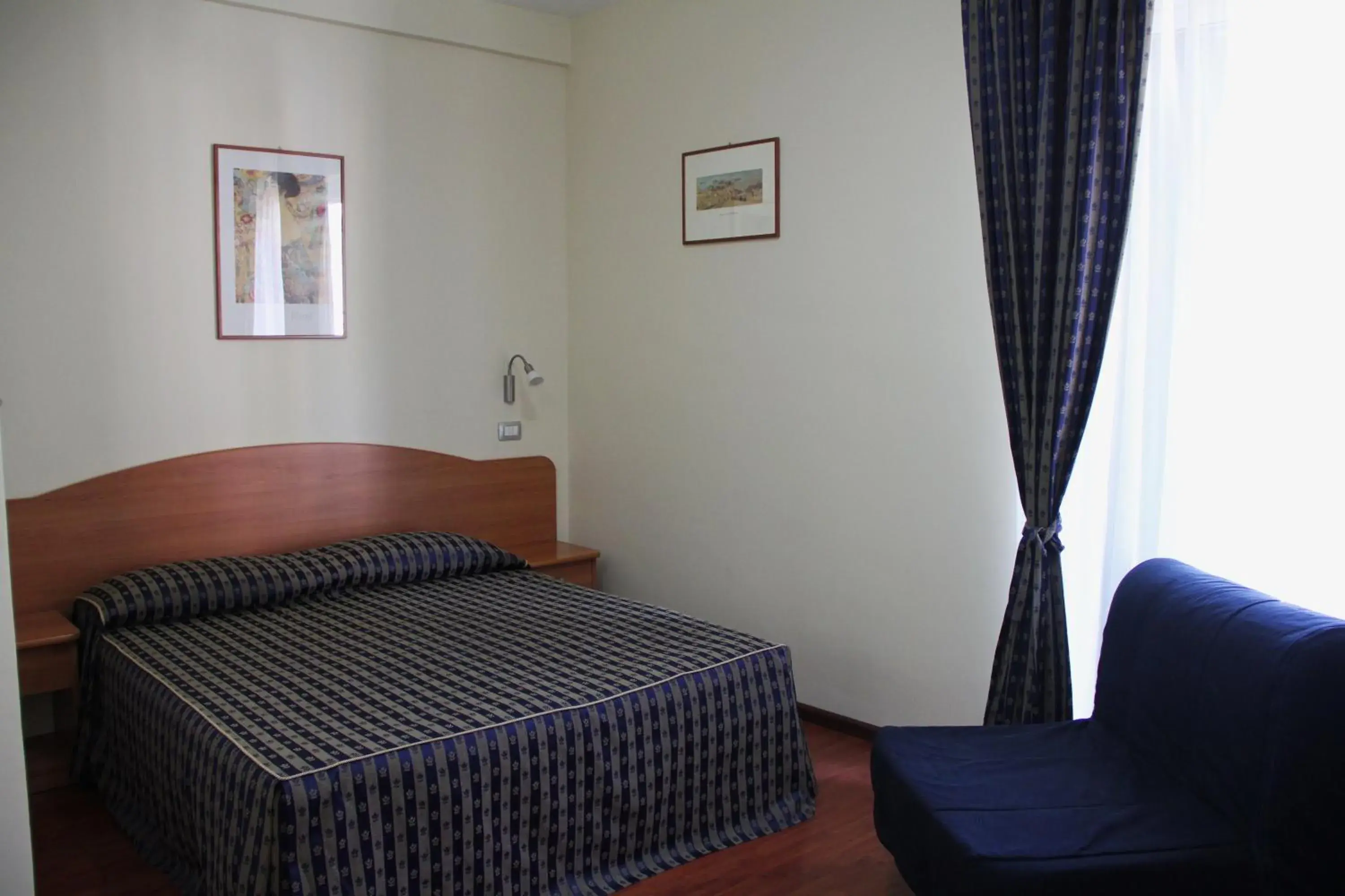 Double or Twin Room in B&B Luna Blu Double or Twin Room in B&B Luna Blu