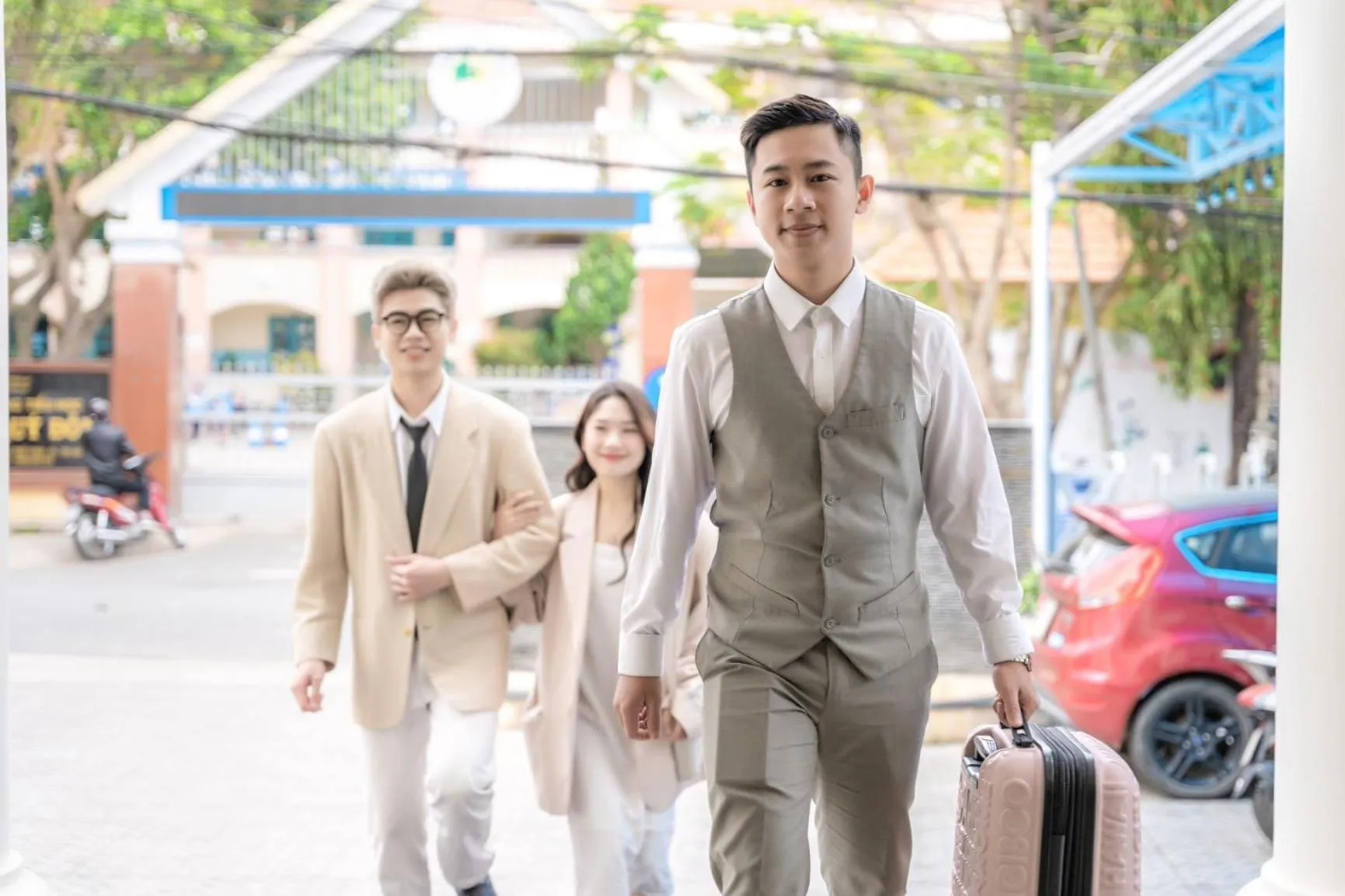 group of guests in Nature Hotel - Luong The Vinh