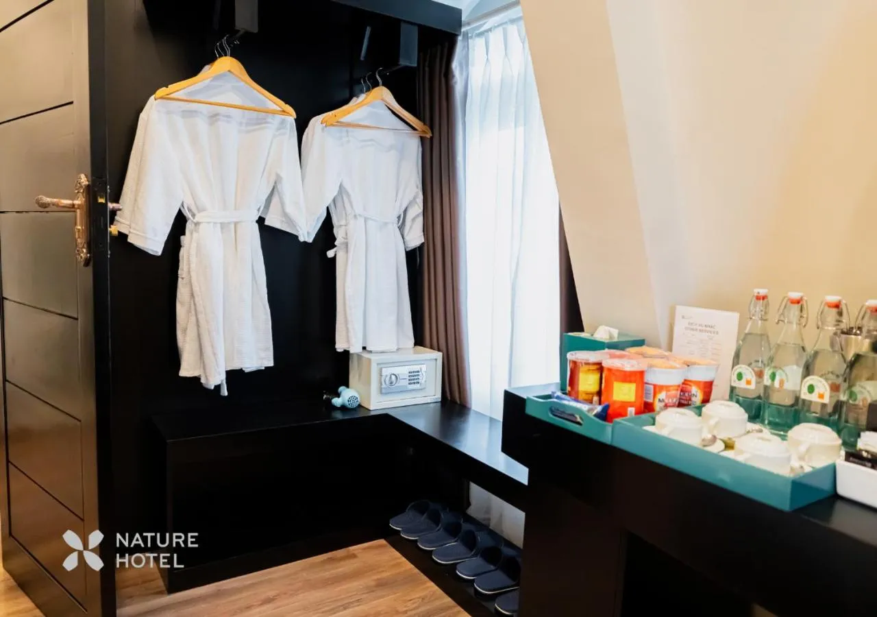 wardrobe in Nature Hotel - Luong The Vinh