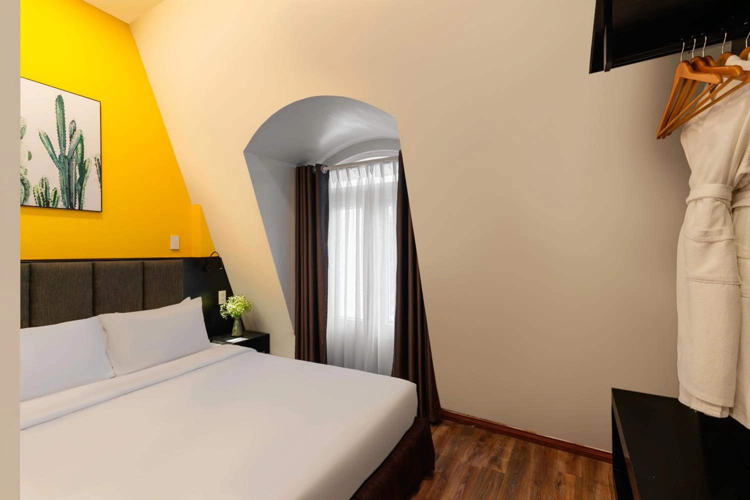 Bedroom, Bed in Nature Hotel - Luong The Vinh