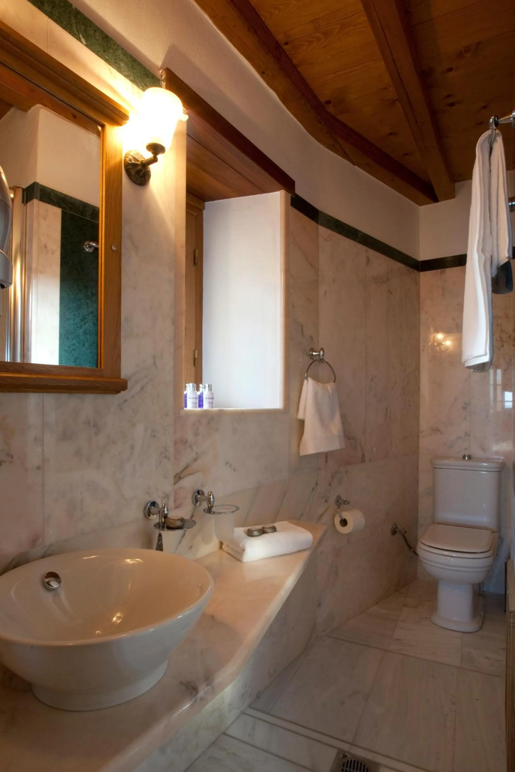 Bathroom in Likinia Hotel