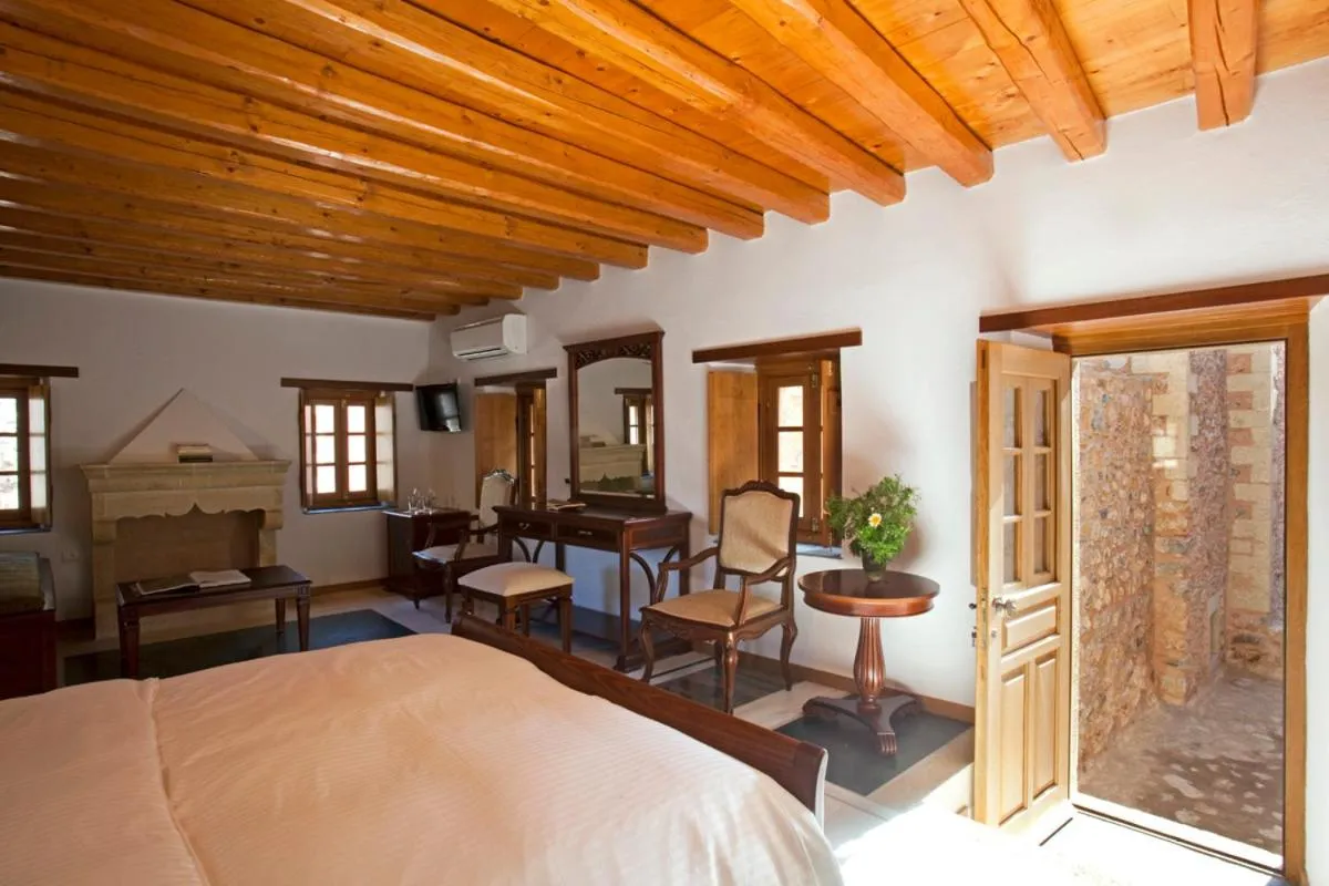 Bed in Likinia Hotel