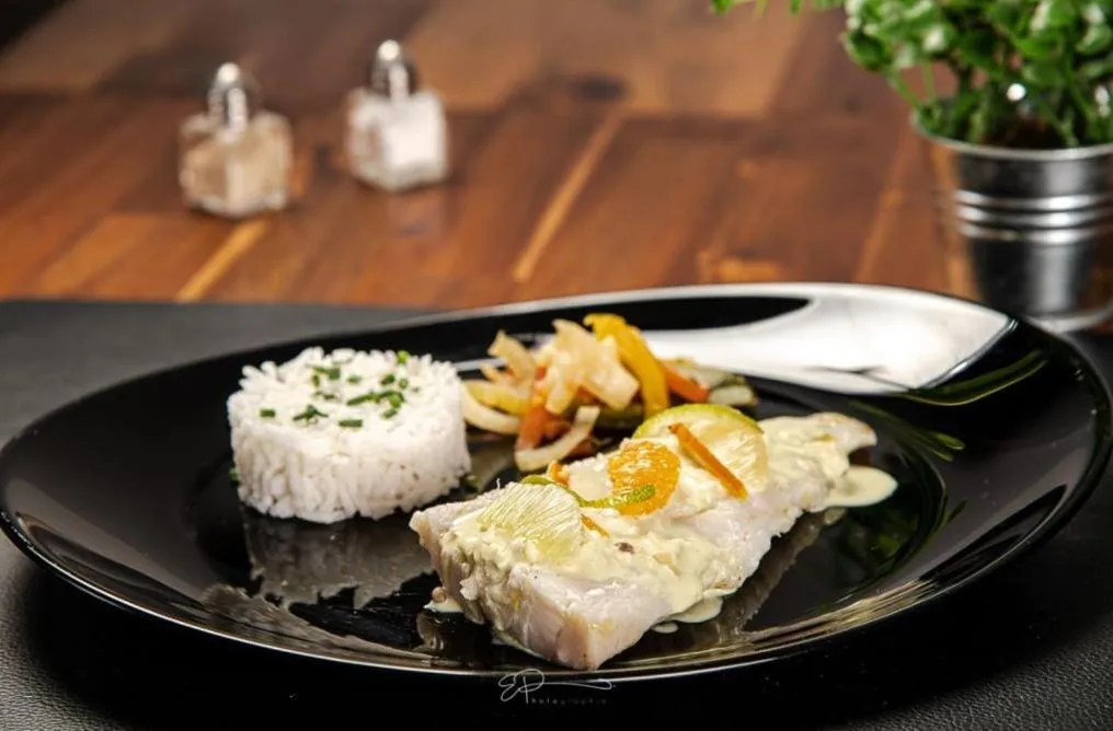 Restaurant/places to eat in Les Chevaliers des Balances