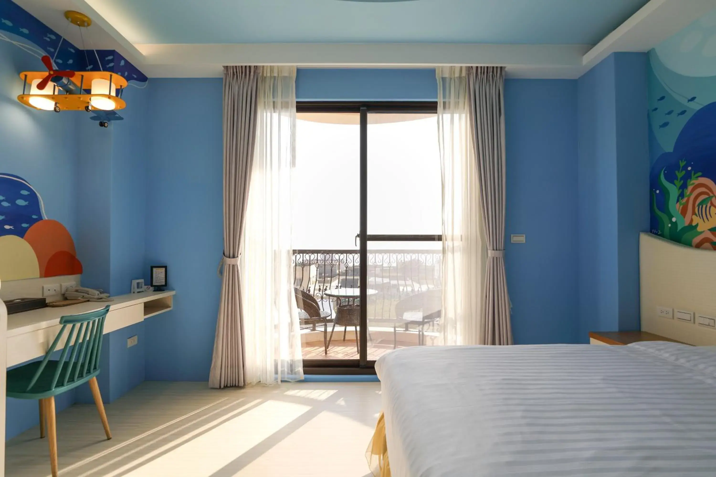 Quadruple Room with Sea View in Shi Guang Sea View Quadruple Room with Sea View in Shi Guang Sea View