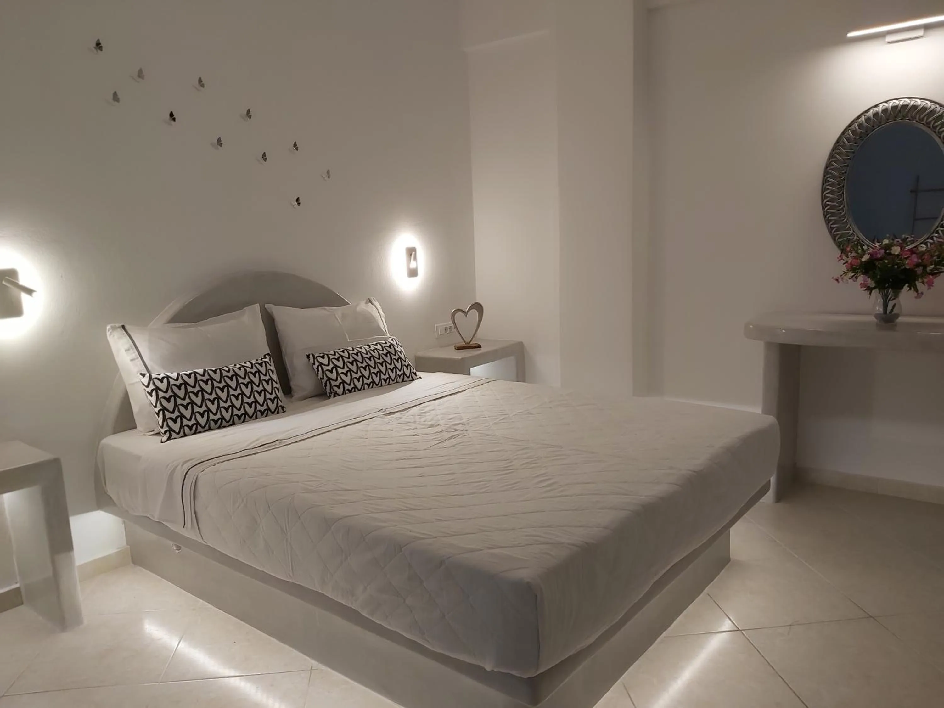 Kiklamino Sunset Suites