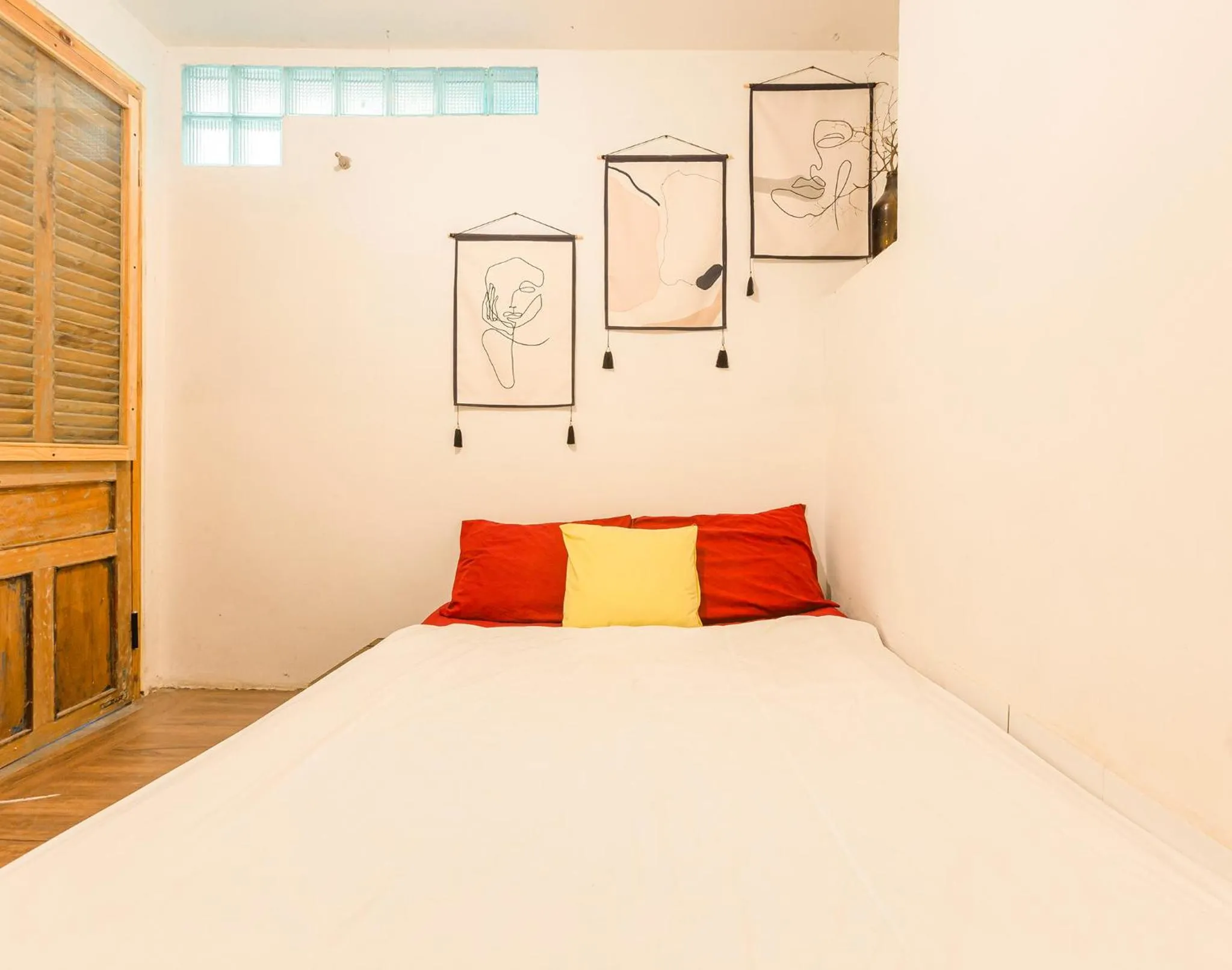 Bed in The Kadupul Homecation