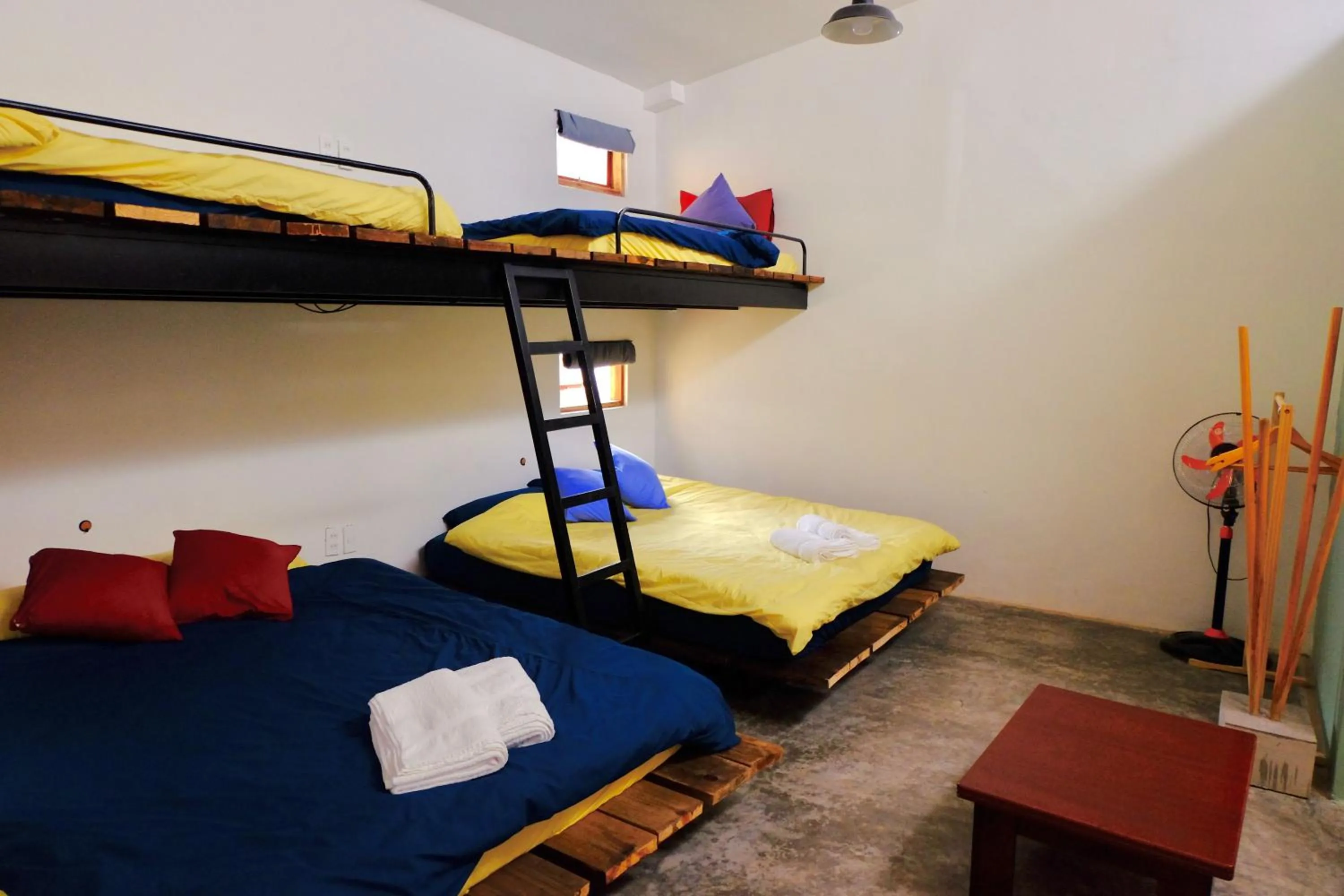 Photo of the whole room, Bed in The Kadupul Homecation