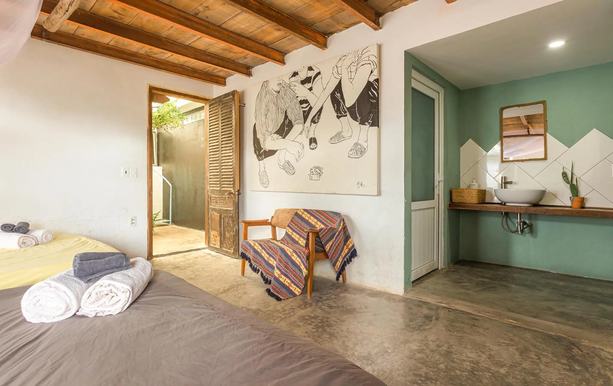 Photo of the whole room, Bed in The Kadupul Homecation