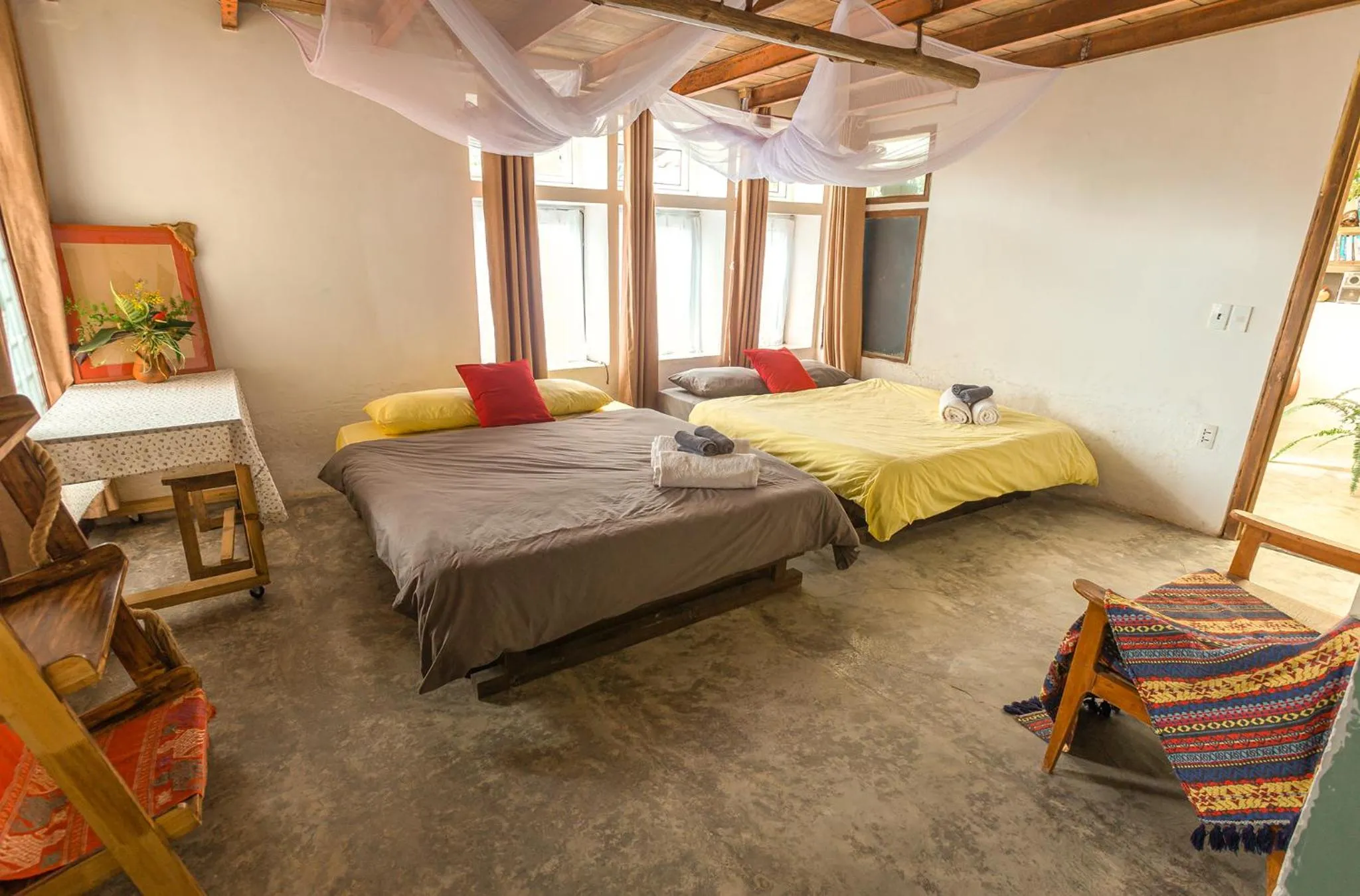 Photo of the whole room, Bed in The Kadupul Homecation