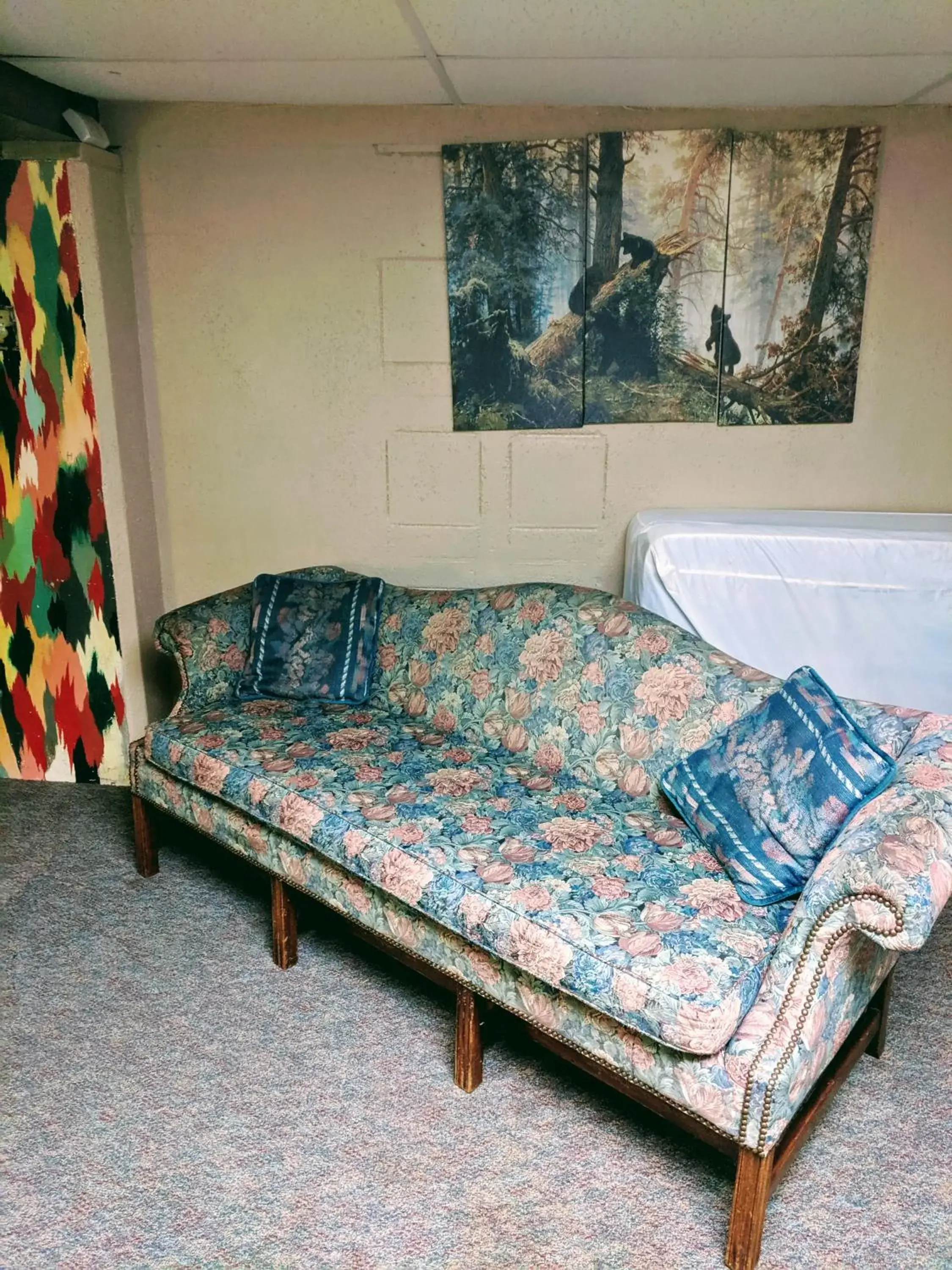 Two-Bedroom Apartment in Three Bears Inn Two-Bedroom Apartment in Three Bears Inn