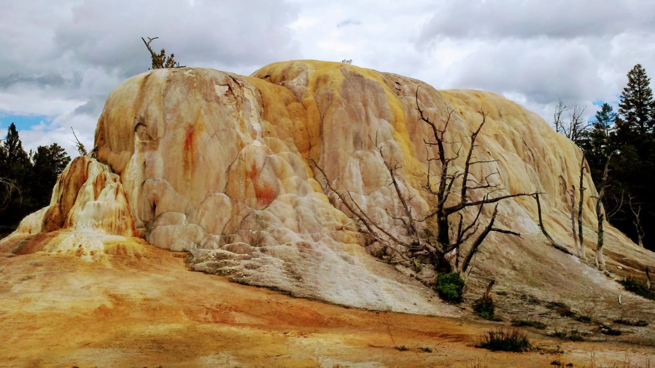 Nearby landmark in Three Bears Inn