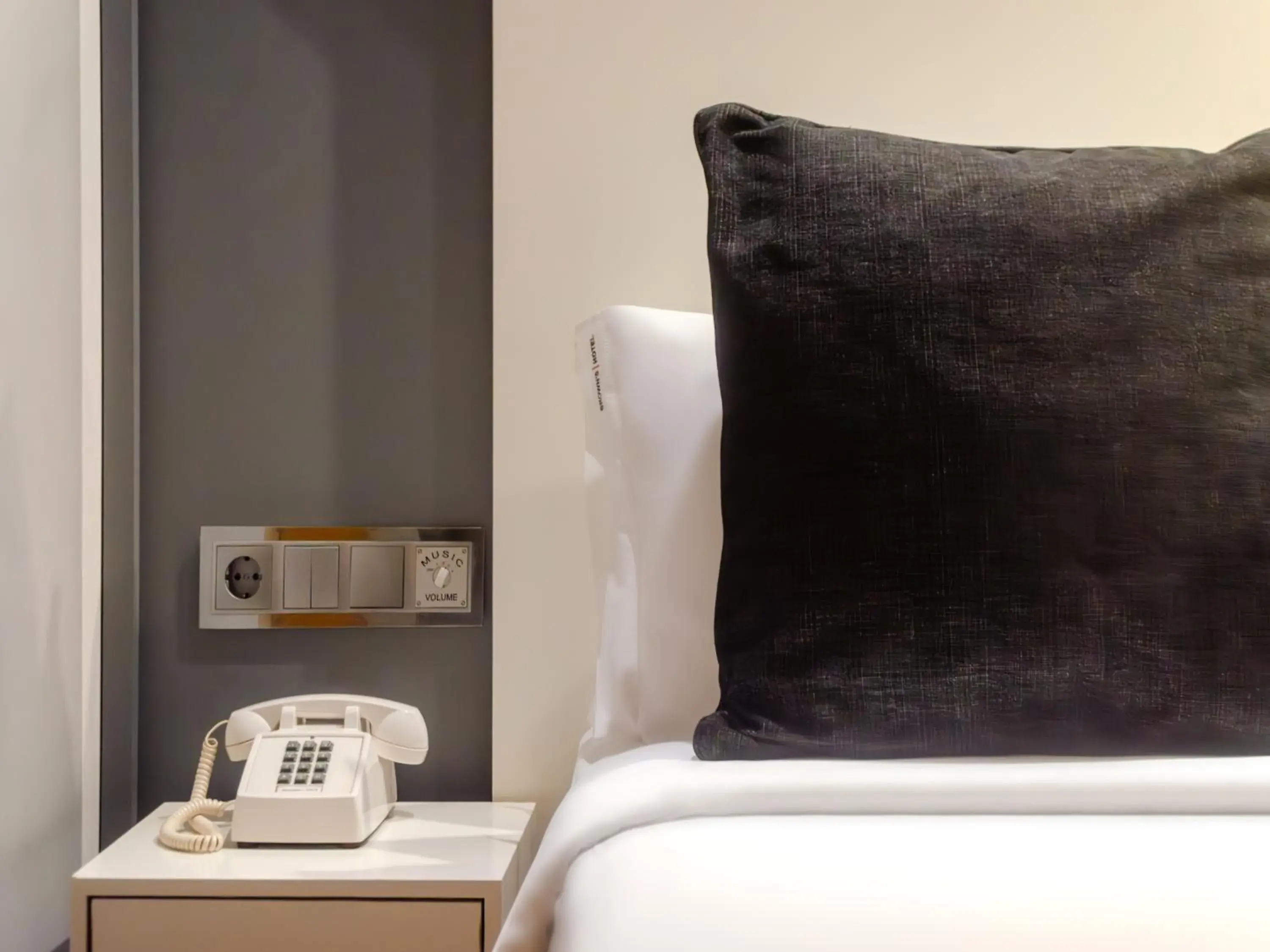 Bedroom, Bed in Browns Downtown Hotel Bedroom, Bed in Browns Downtown Hotel