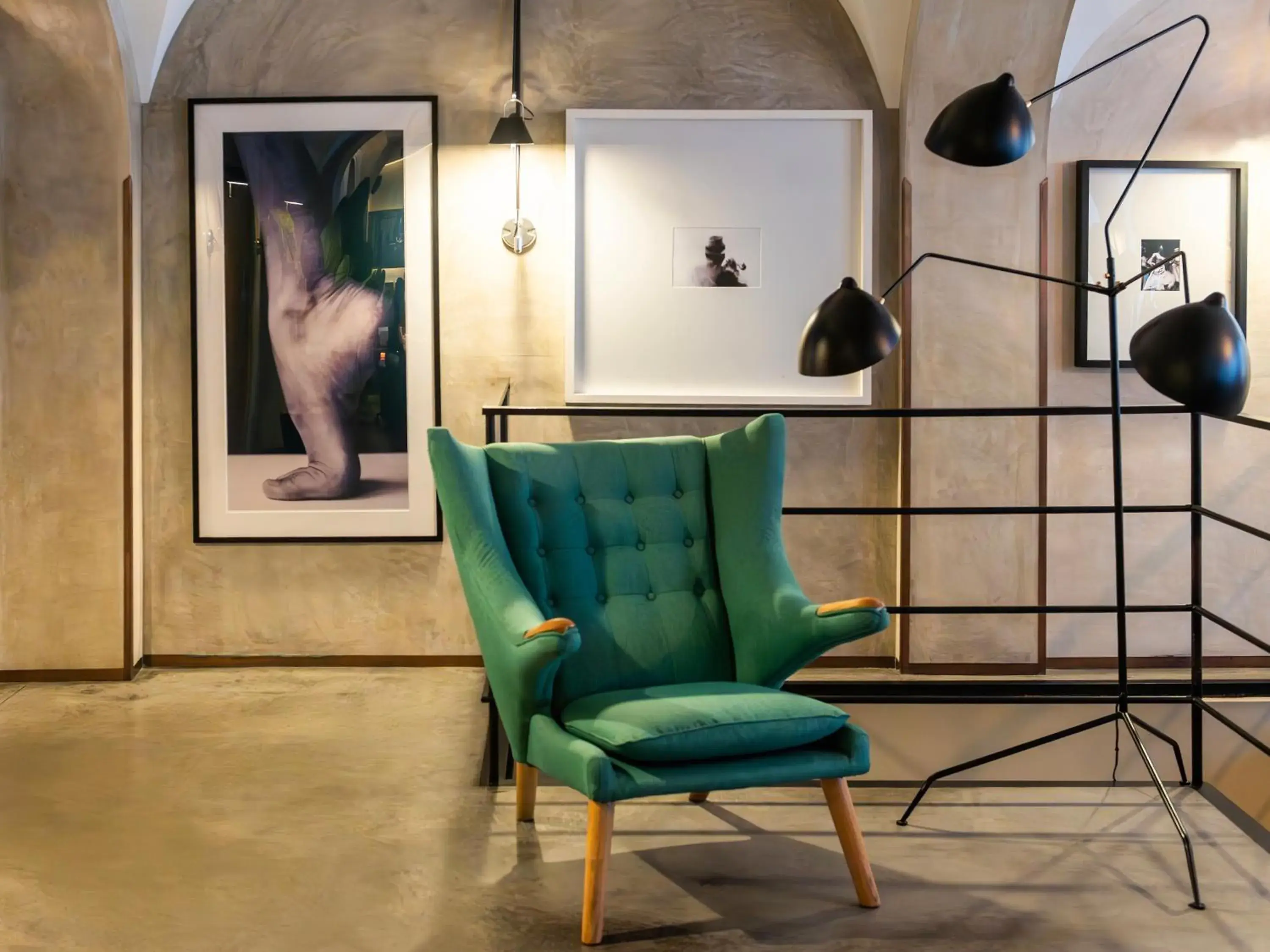 Lobby or reception in Browns Downtown Hotel Lobby or reception in Browns Downtown Hotel