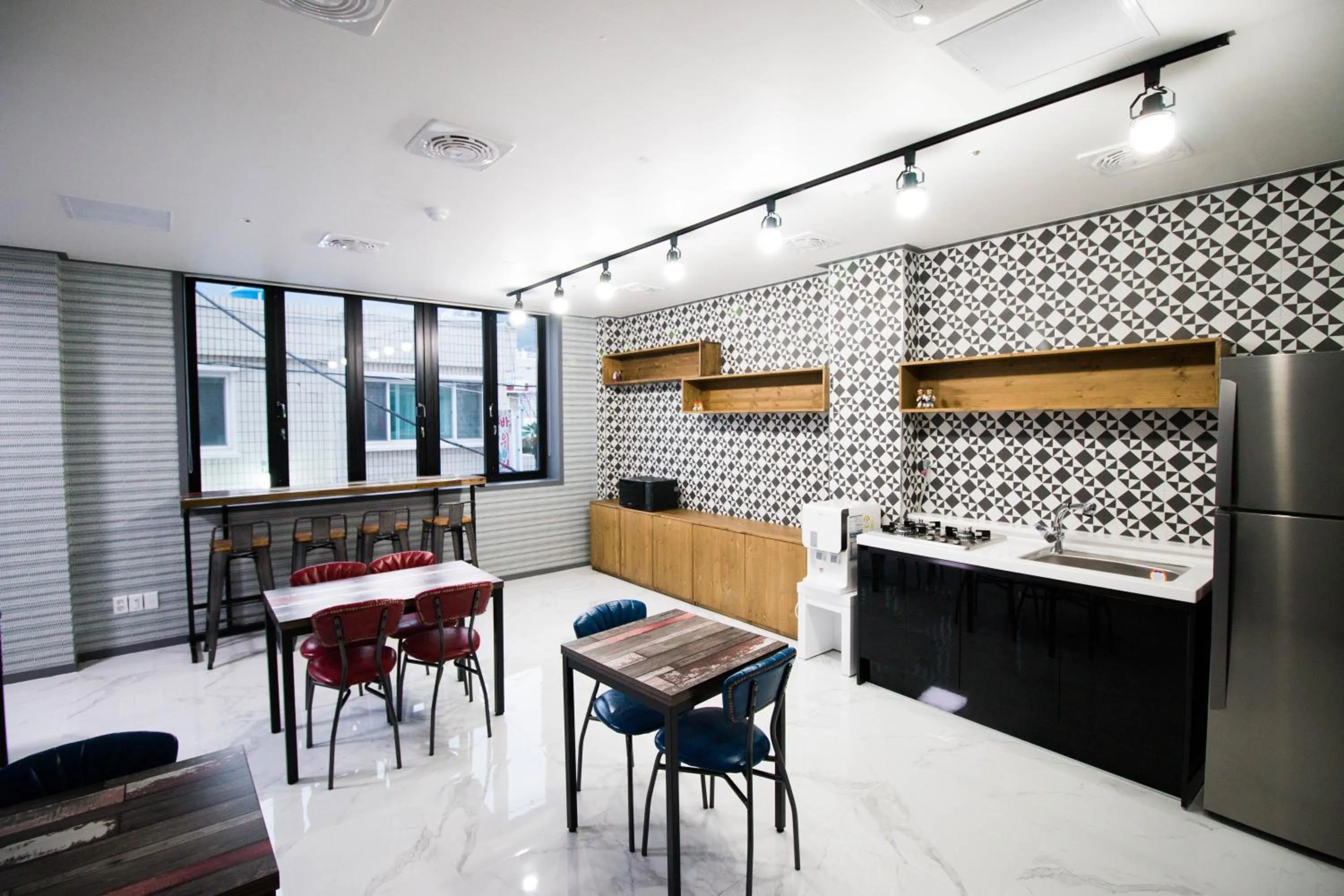 Yeosu Thestay Hostel