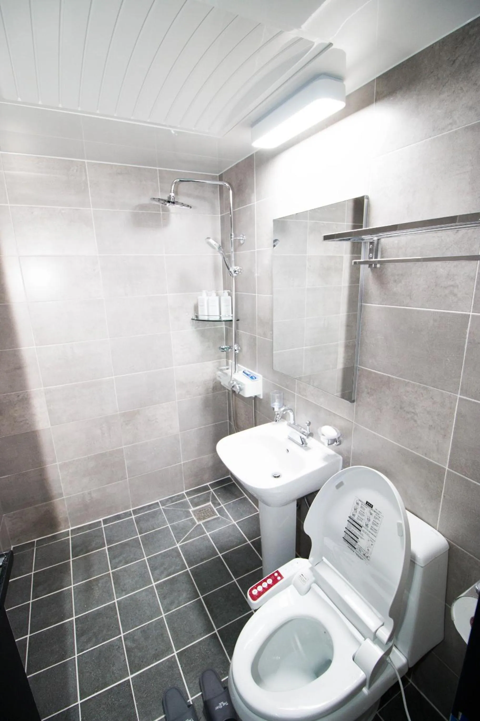 Yeosu Thestay Hostel