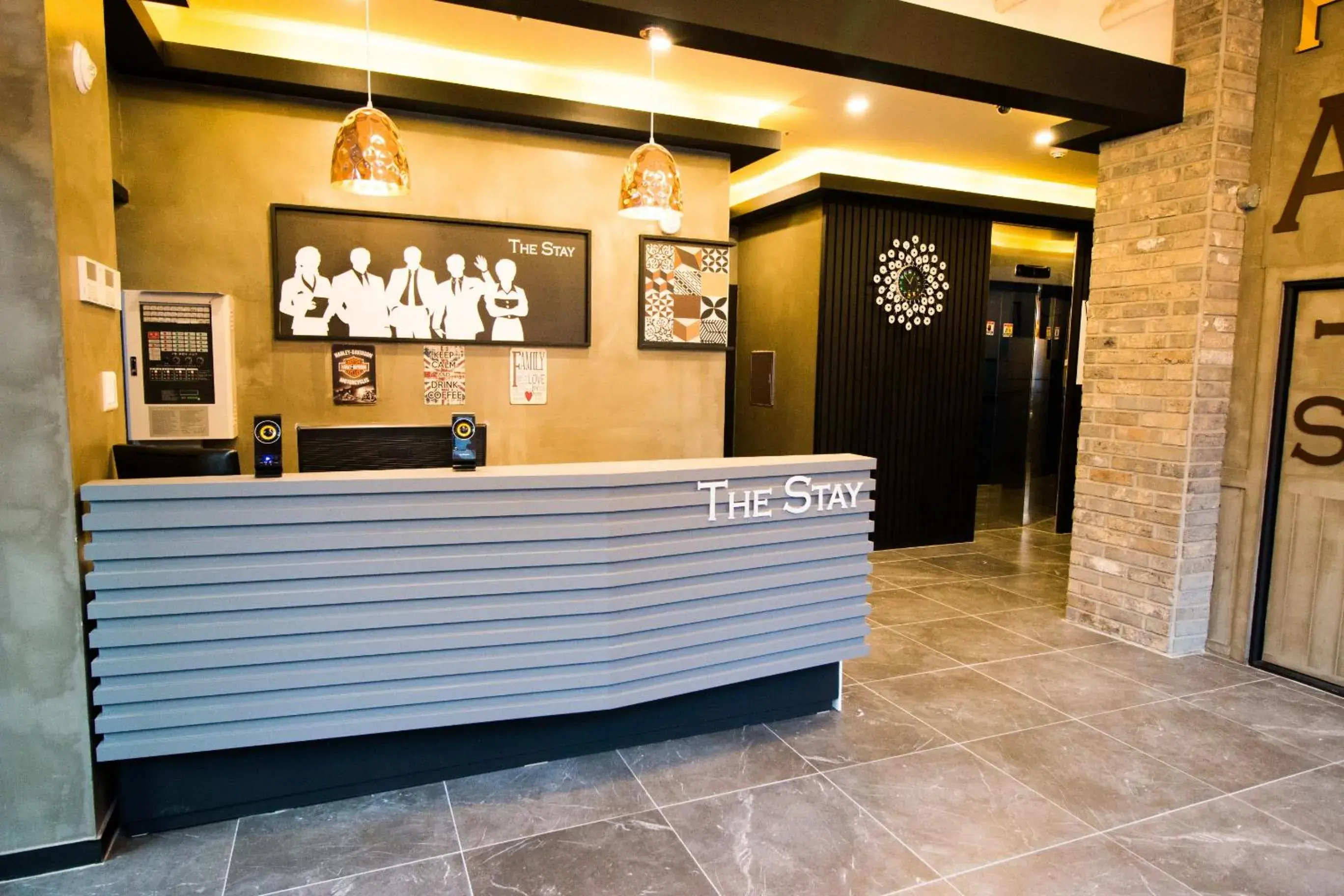Property building in Yeosu Thestay Hostel Property building in Yeosu Thestay Hostel
