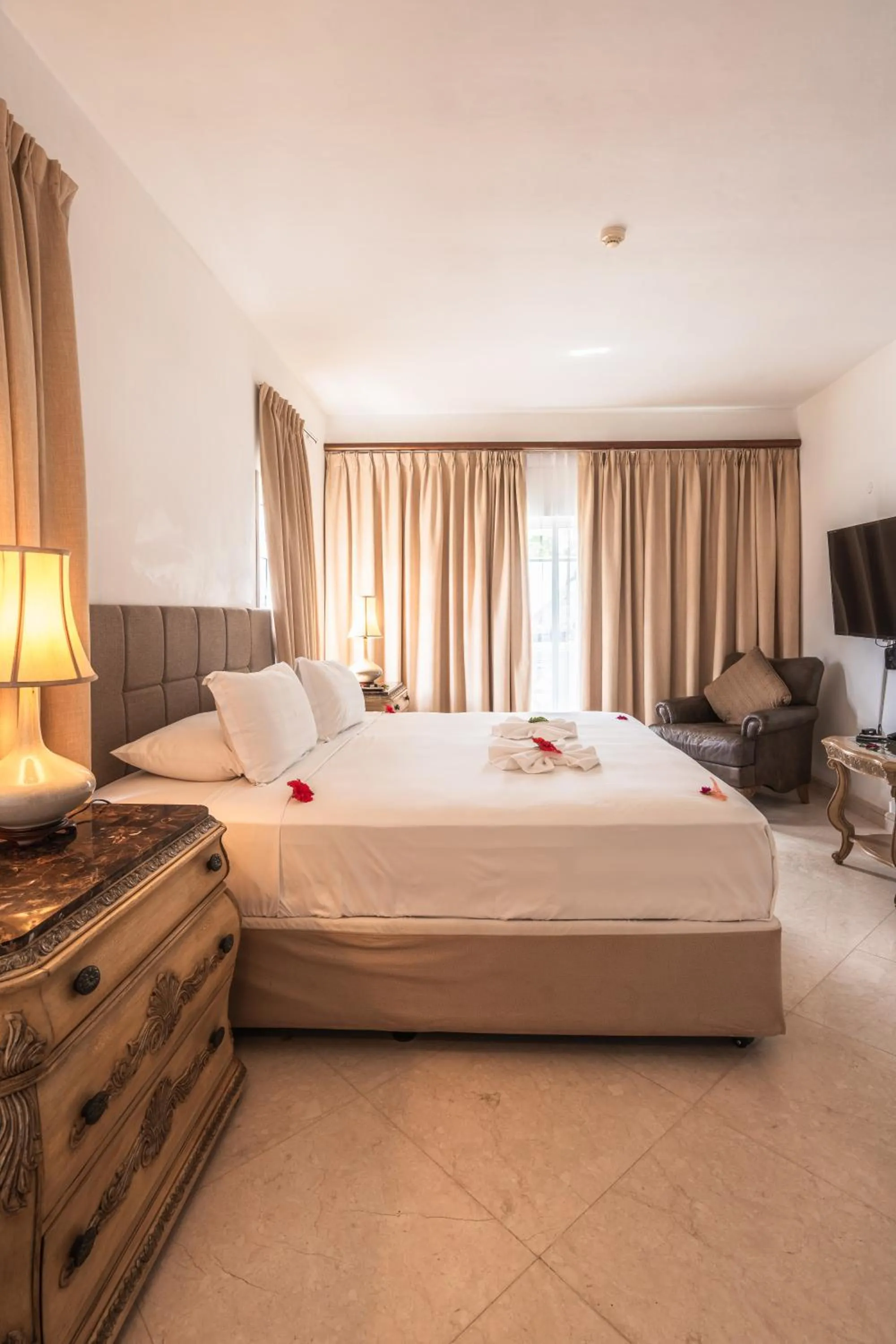 Bedroom, Bed in Village du Pecheur