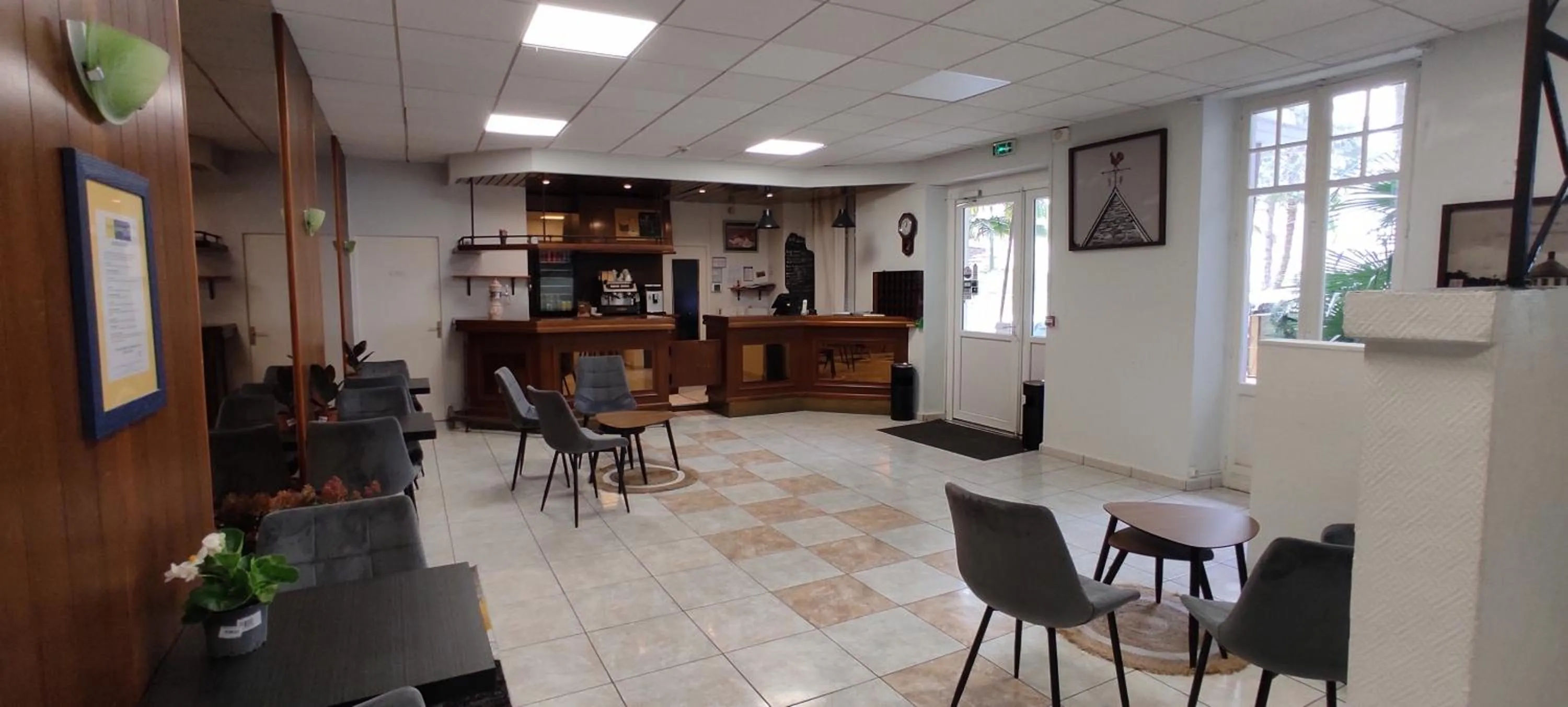 Lounge or bar in Hotel Luxembourg