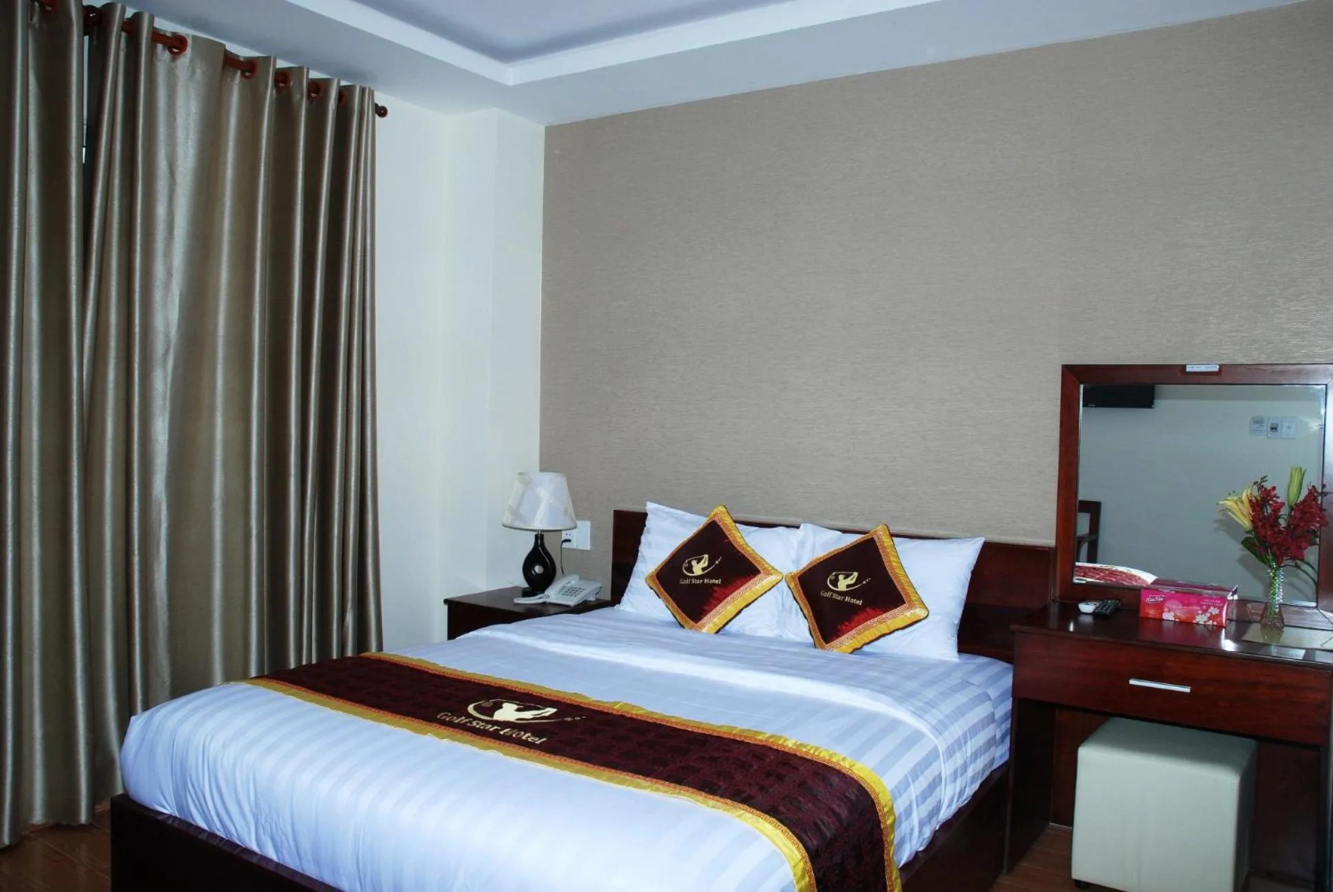 Bed in Golf Star Hotel