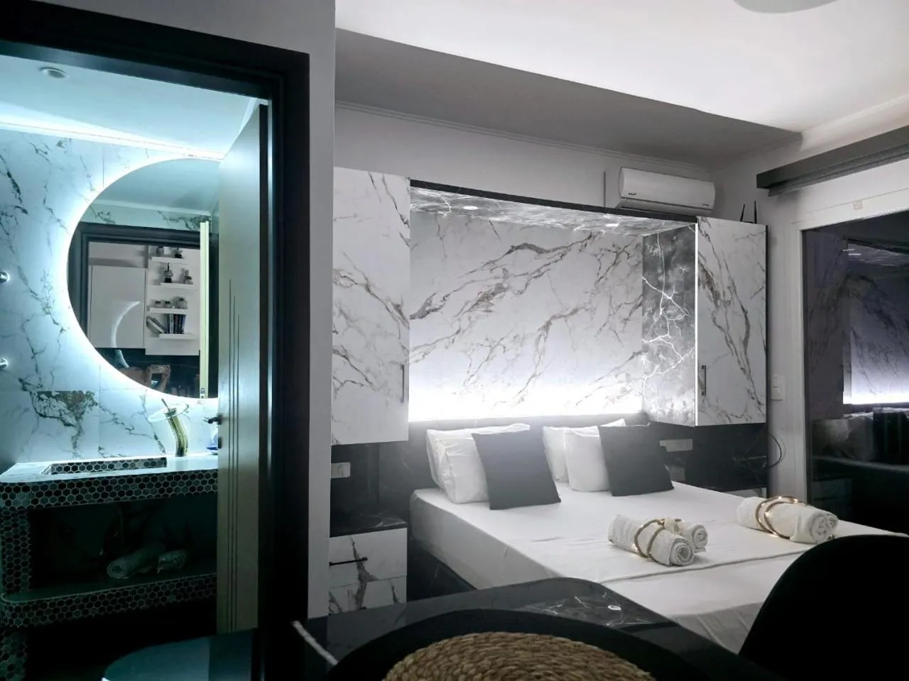 Bedroom in Nikos Apartments Corfu