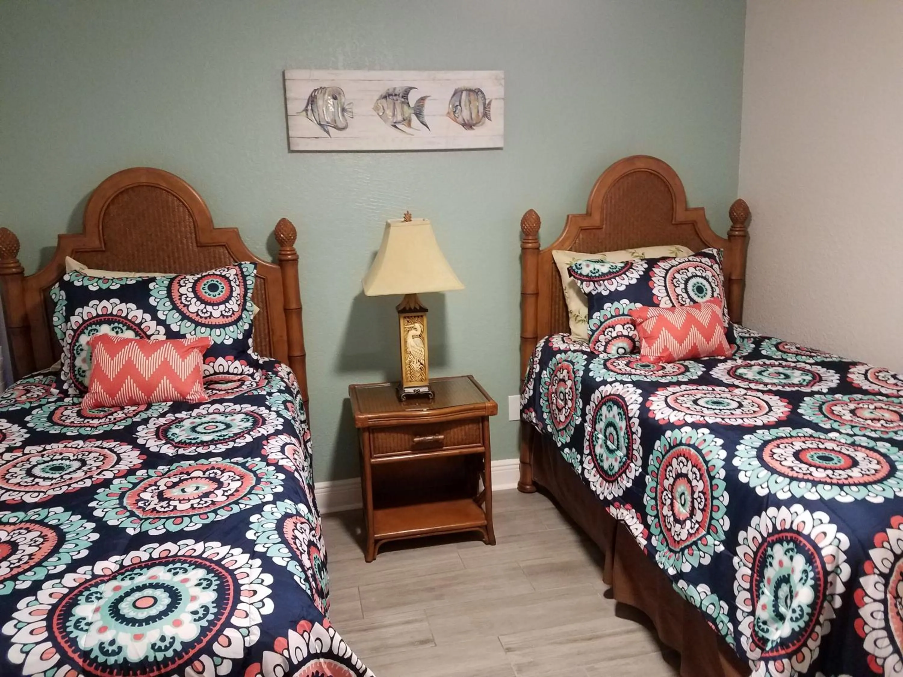 Bed in 2BR/1BA Sienna Park Apartment