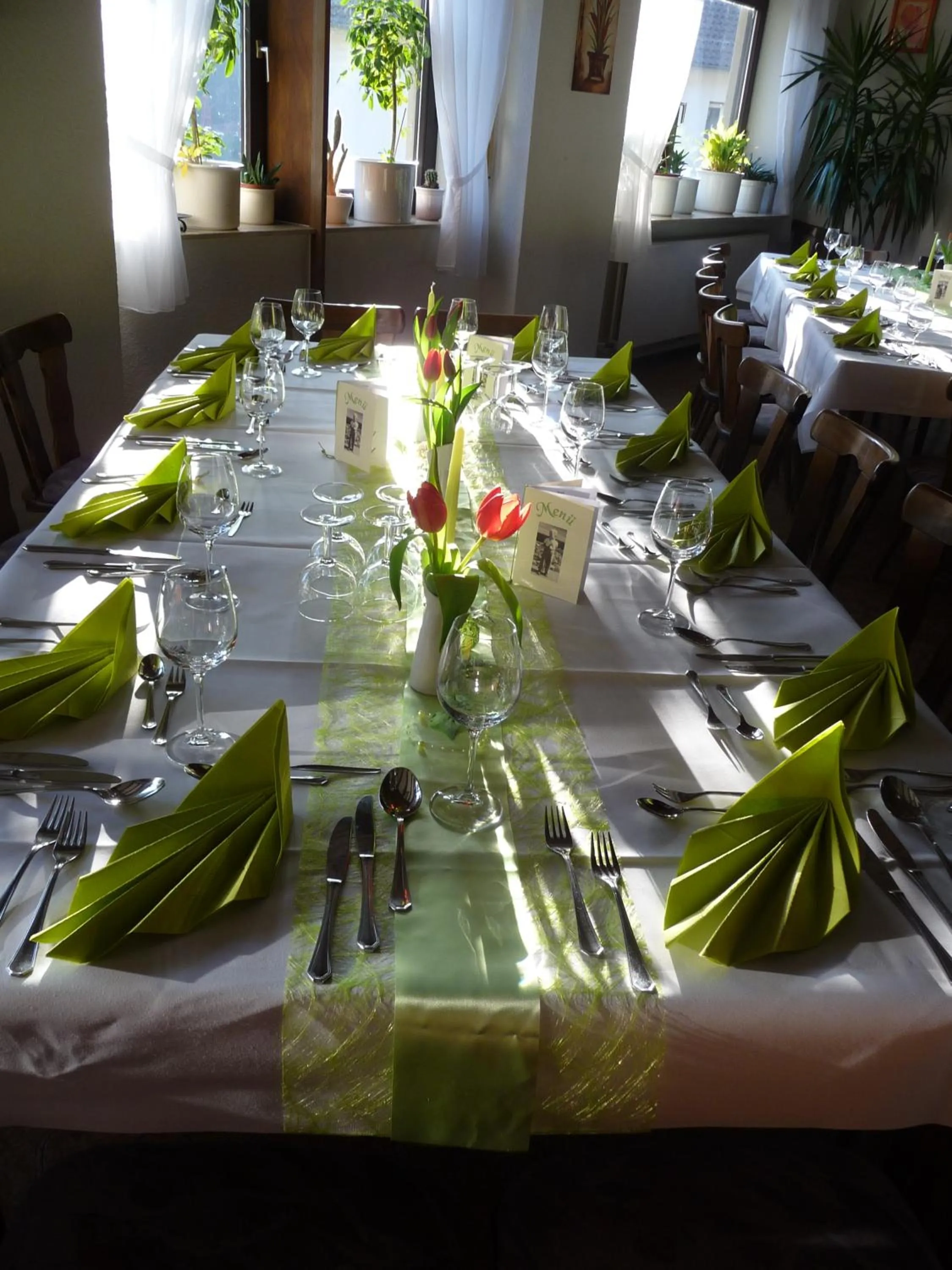 Restaurant/places to eat in Zum Waldhorn