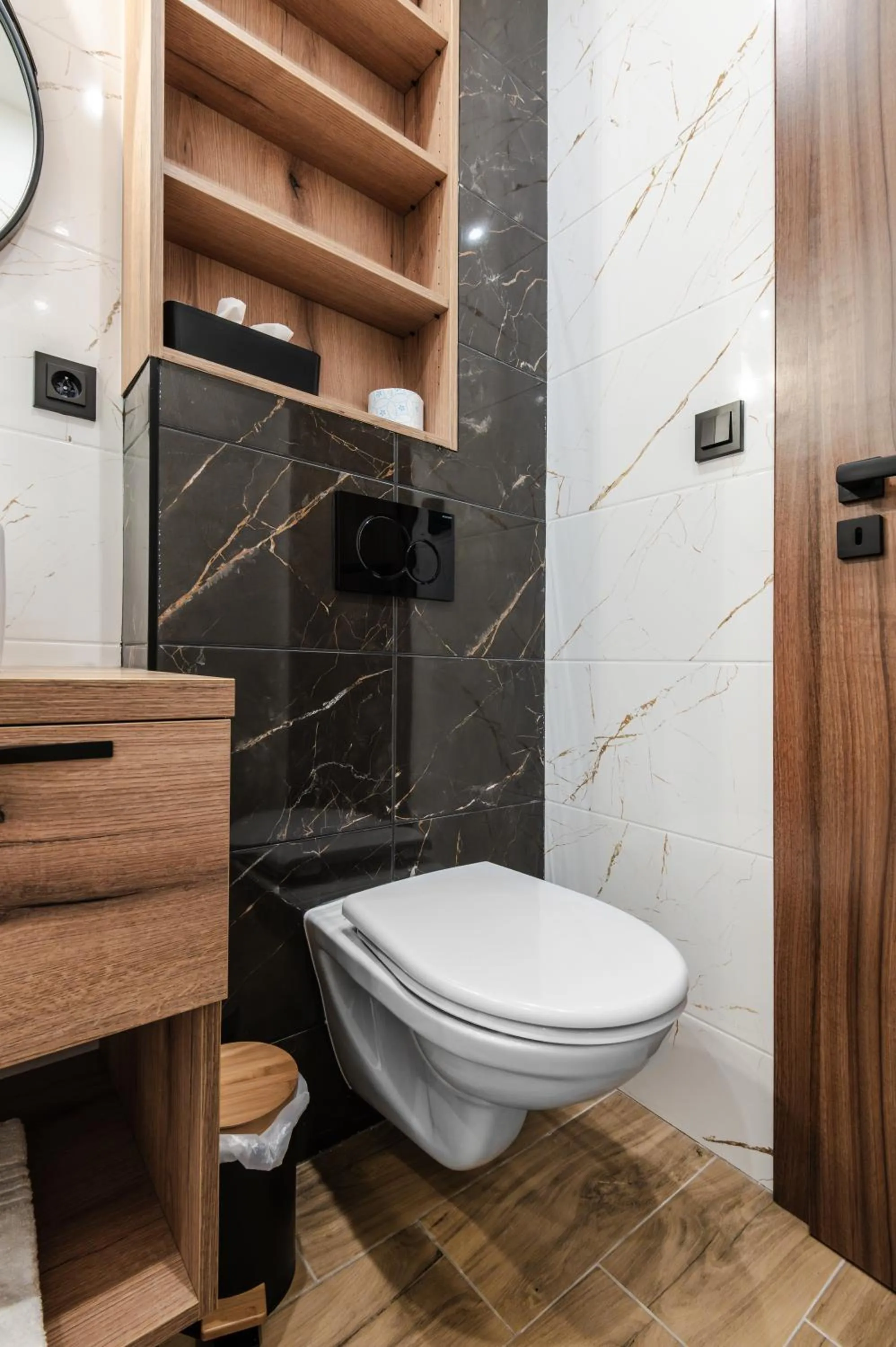 No 28 Rooms & Apartments