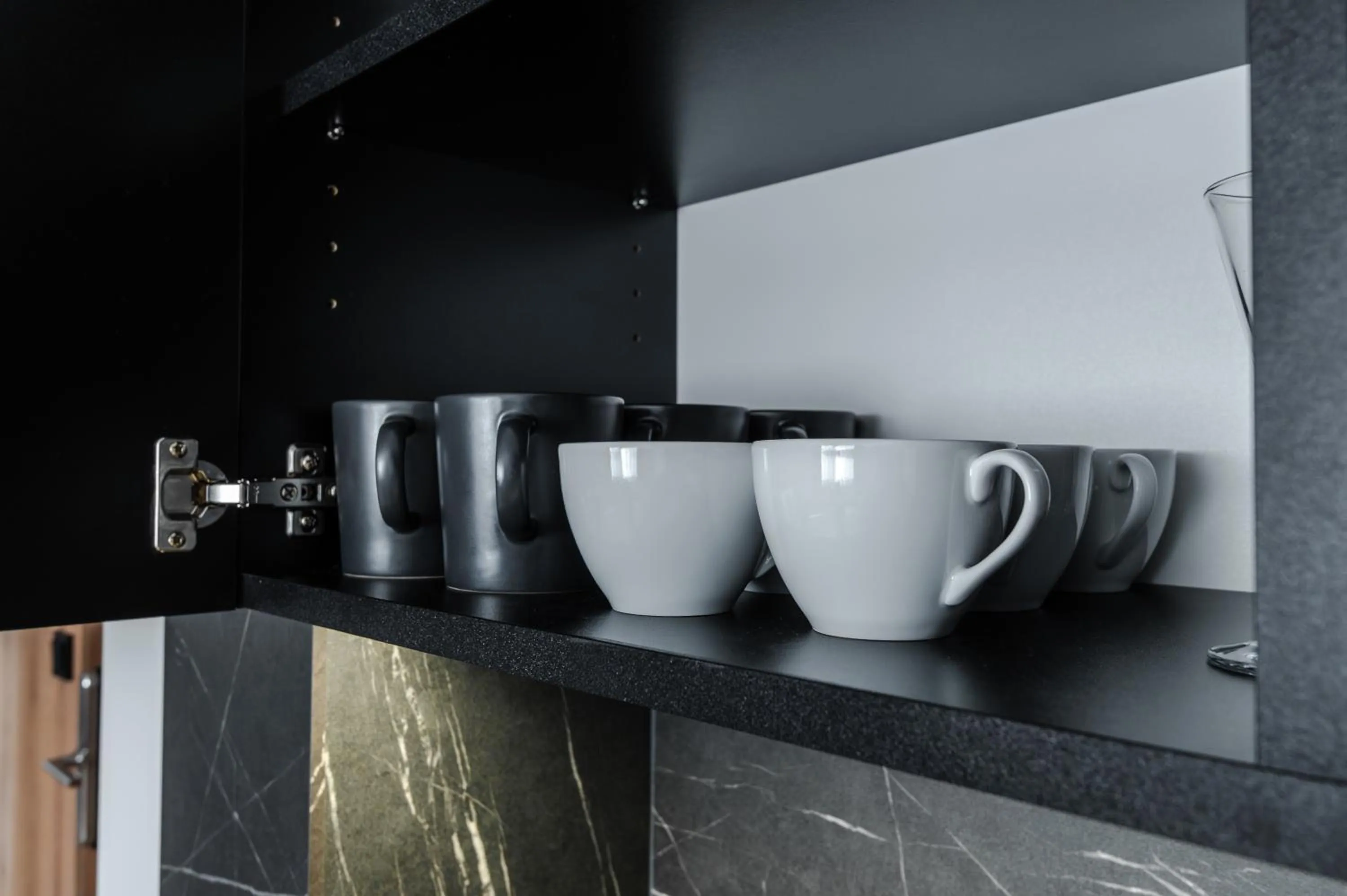 No 28 Rooms & Apartments