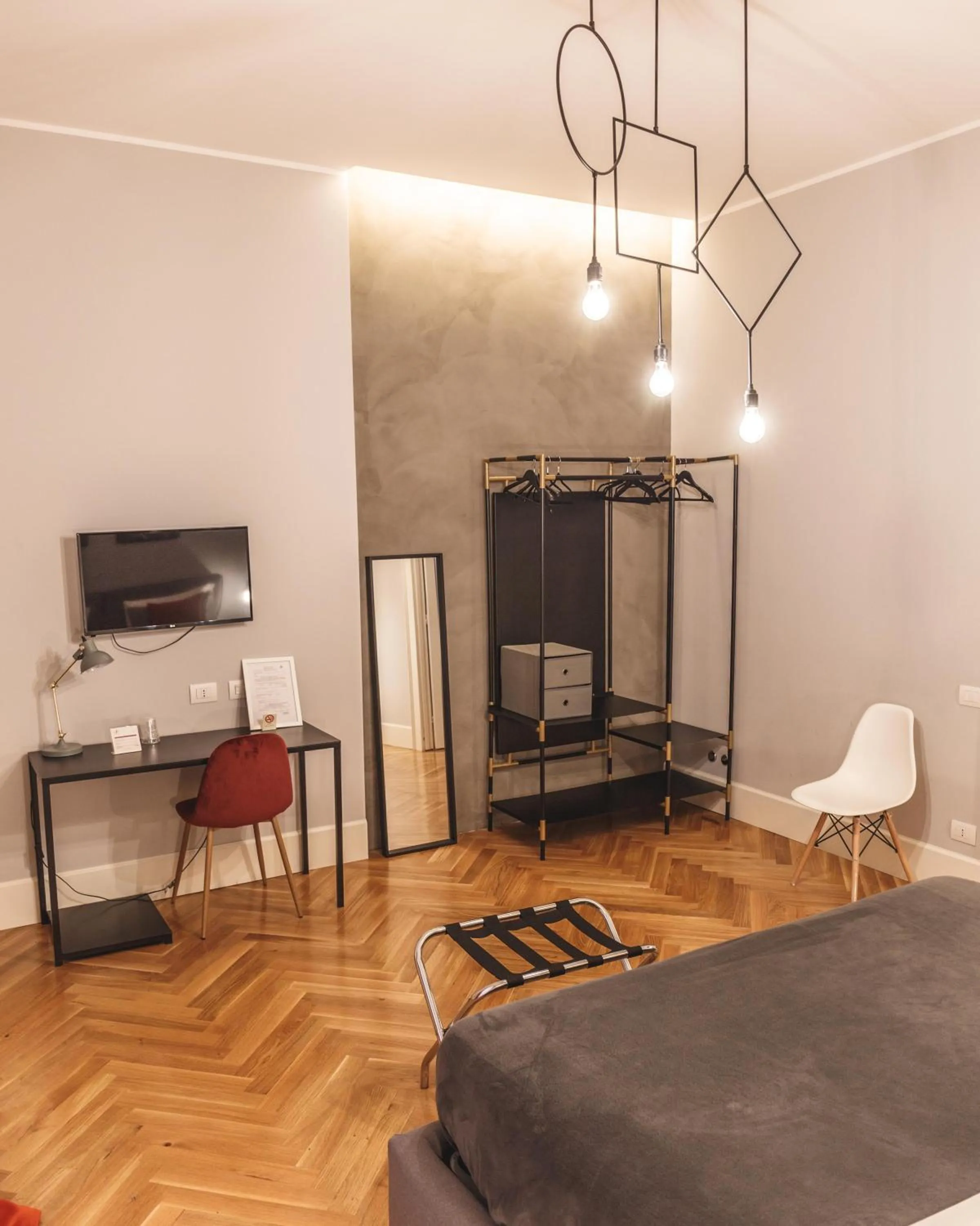 People, Bed in Relais Della Porta