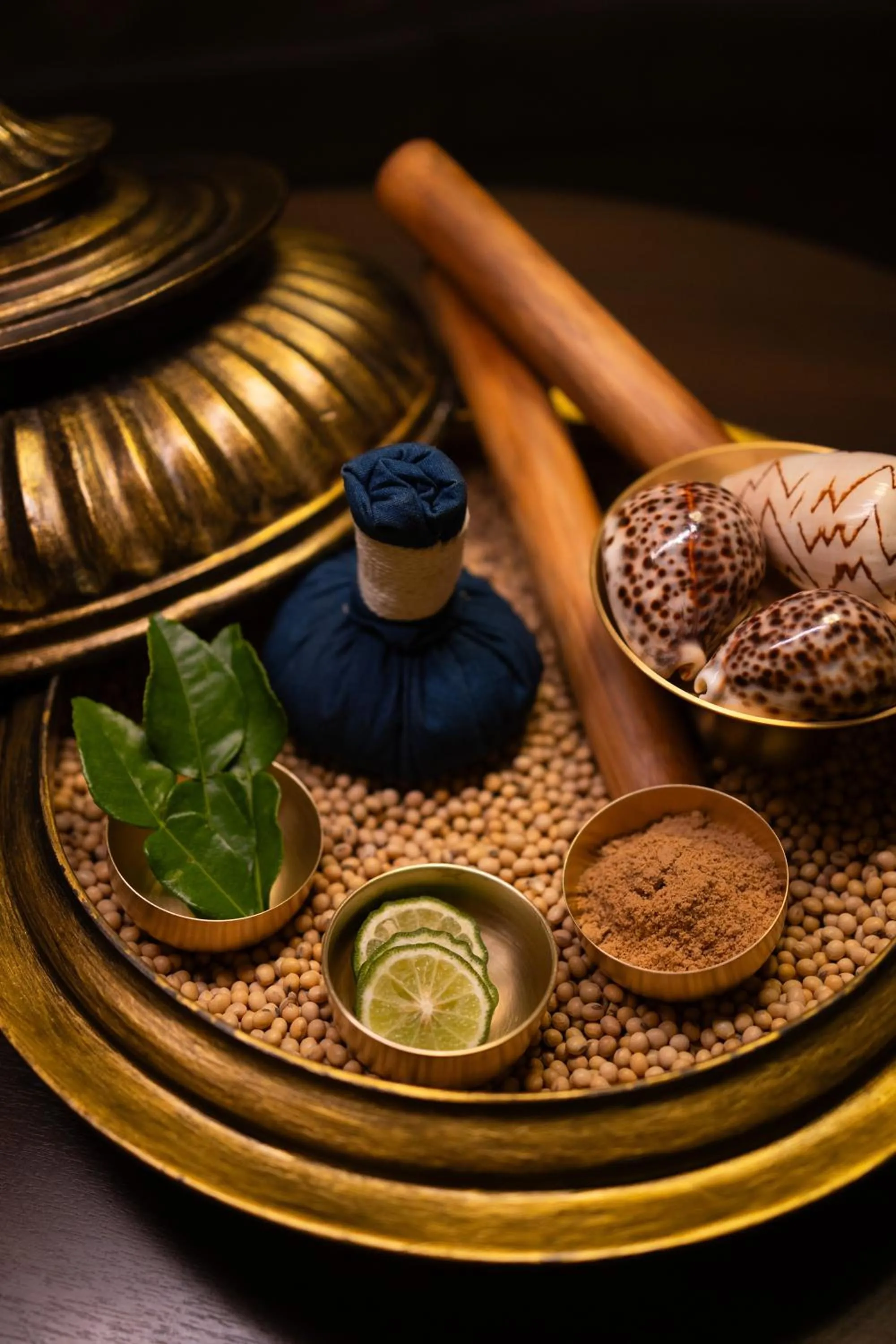 Massage in LiT BANGKOK Hotel