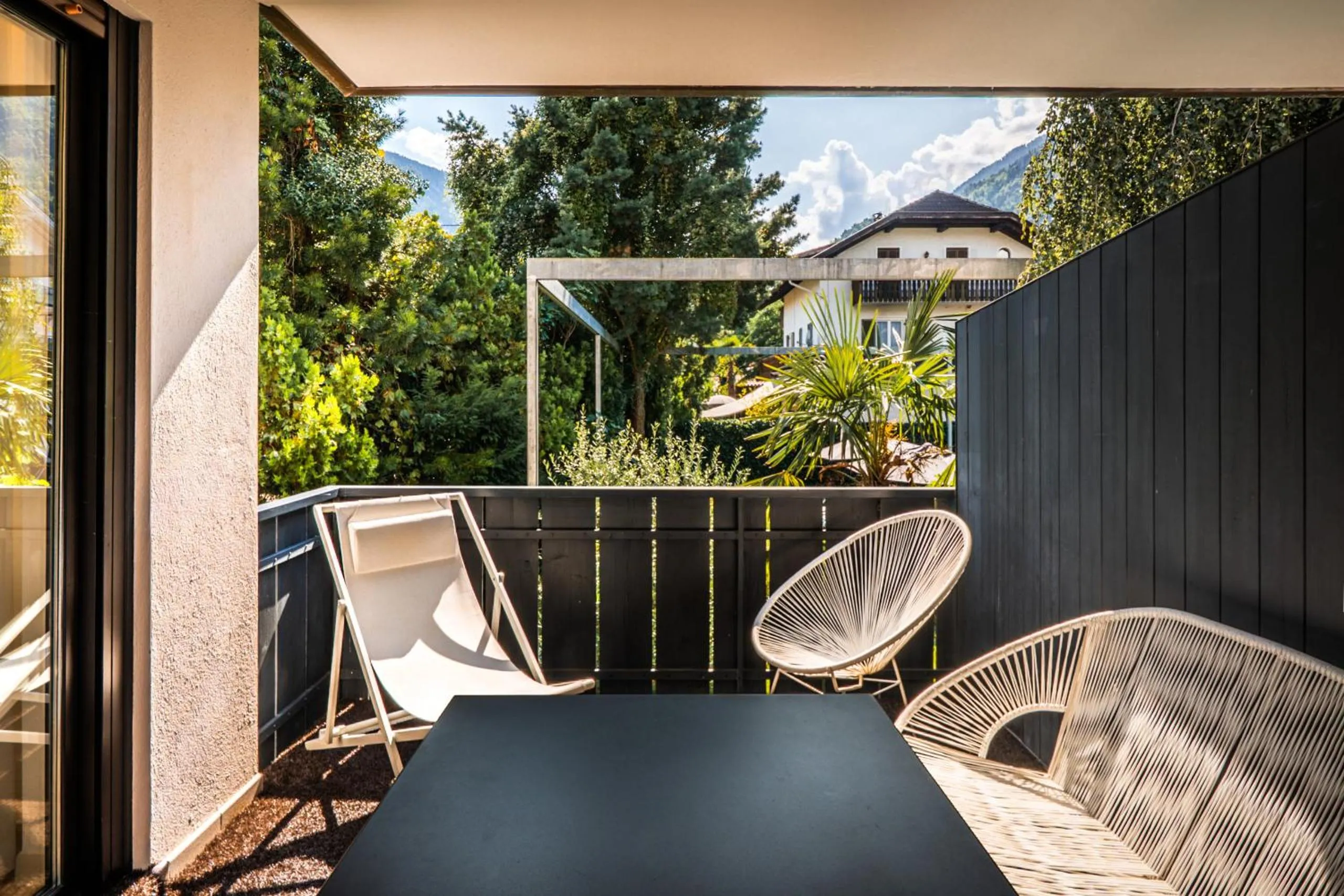 Balcony/Terrace in goldfinger + suites