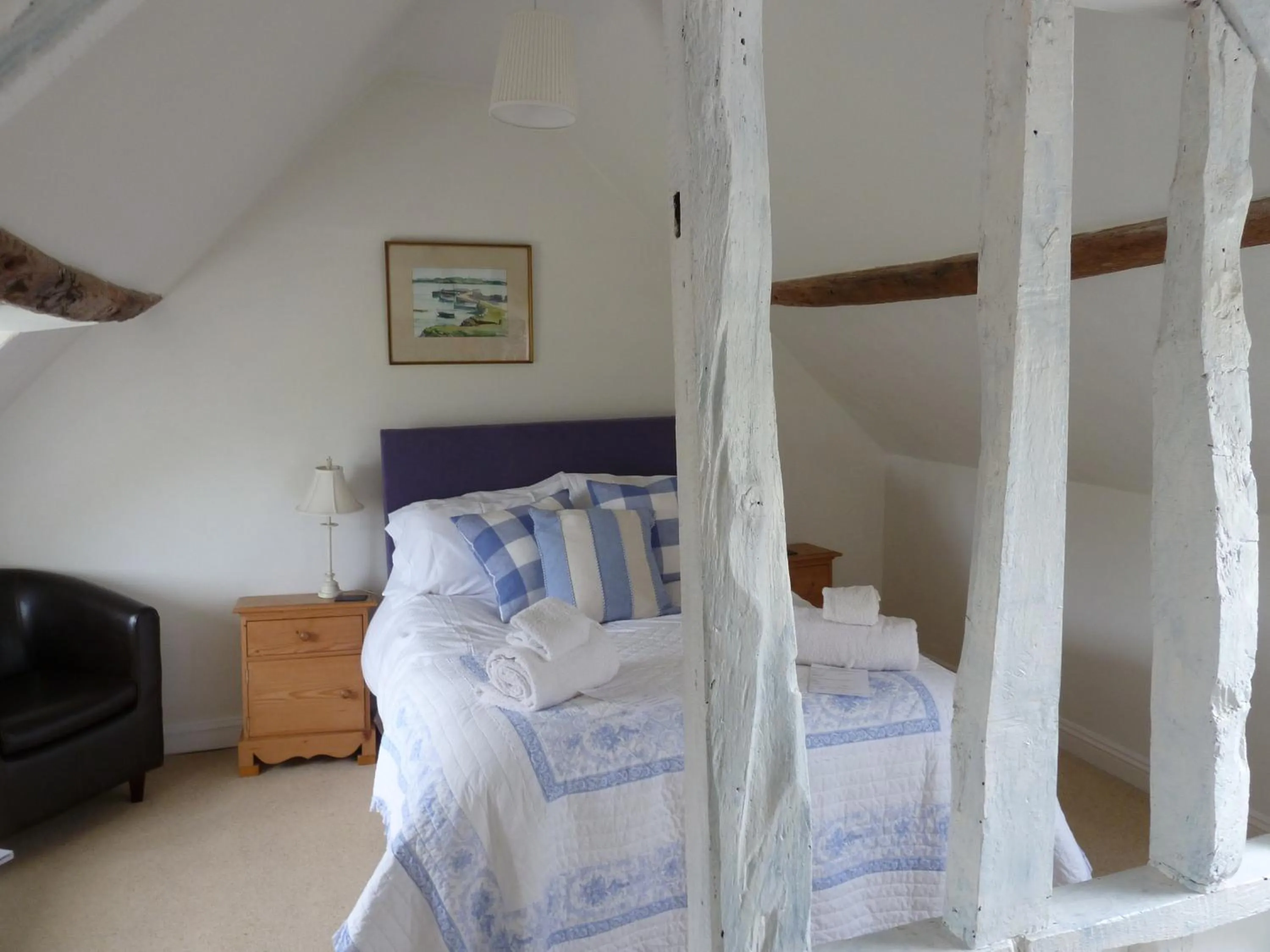 Bed in The Lodge, at Orchard Cottage