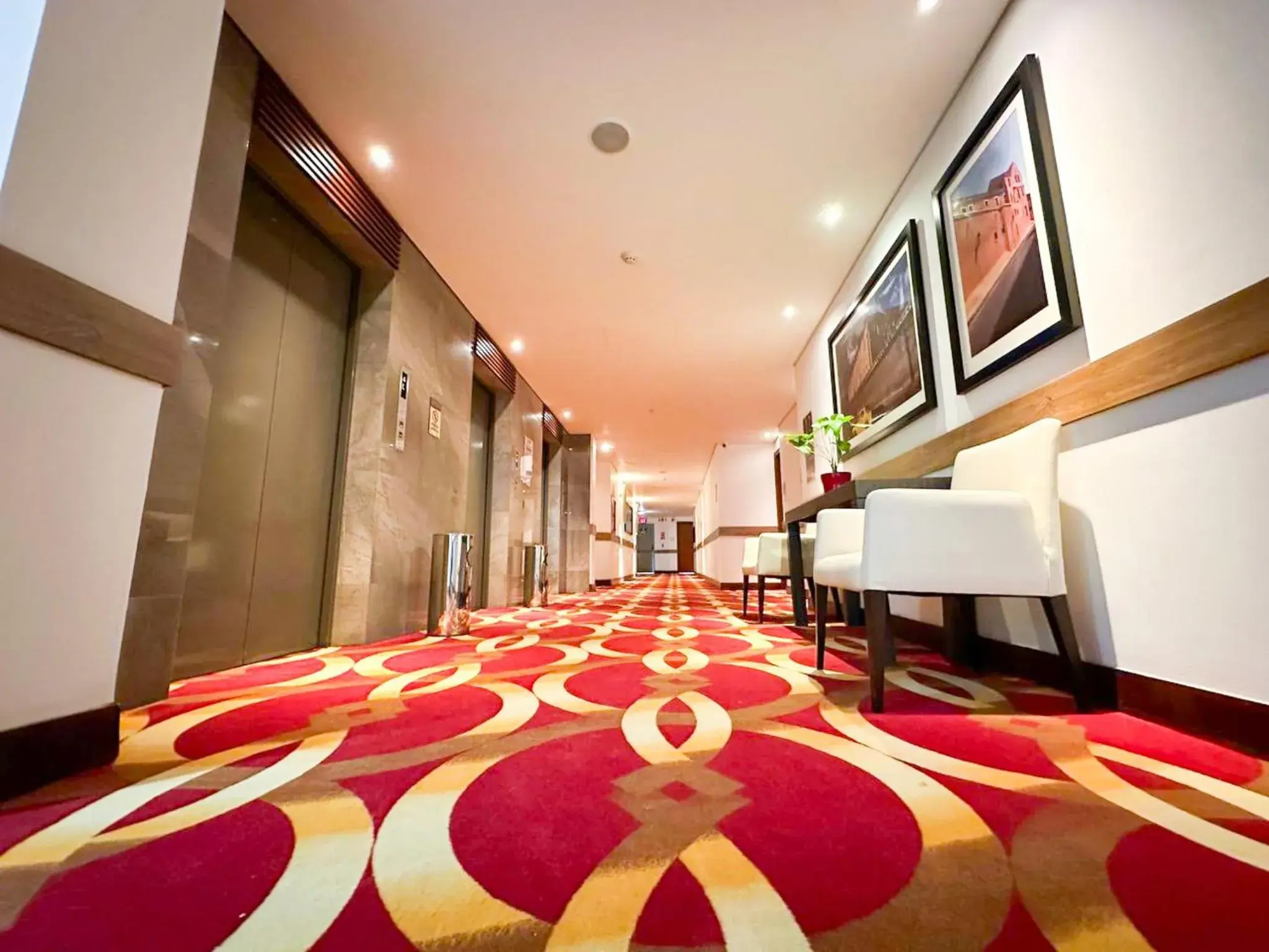 Property building in Hotel San Fernando Plaza Property building in Hotel San Fernando Plaza