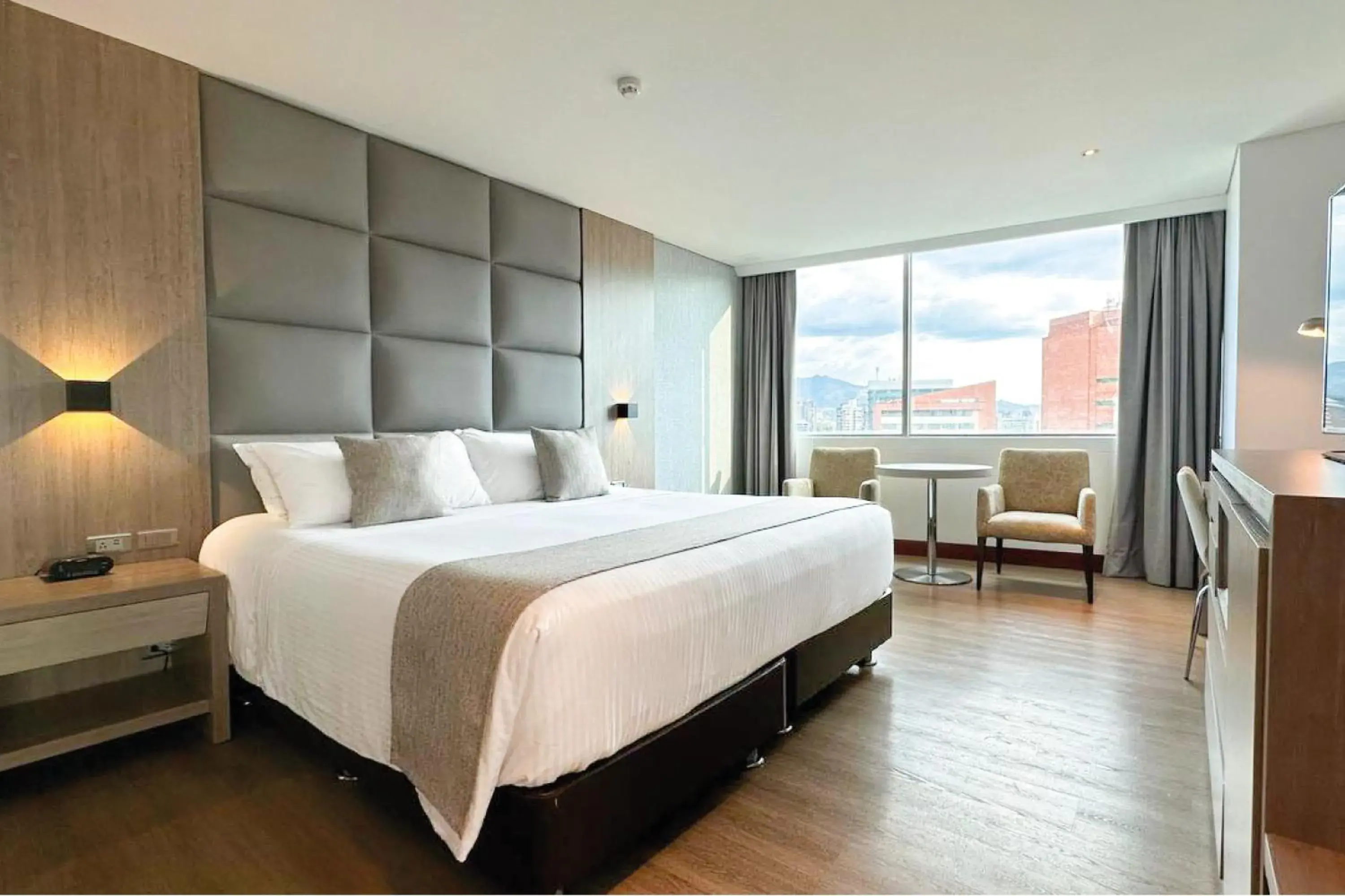 Photo of the whole room, Bed in Hotel San Fernando Plaza Photo of the whole room, Bed in Hotel San Fernando Plaza