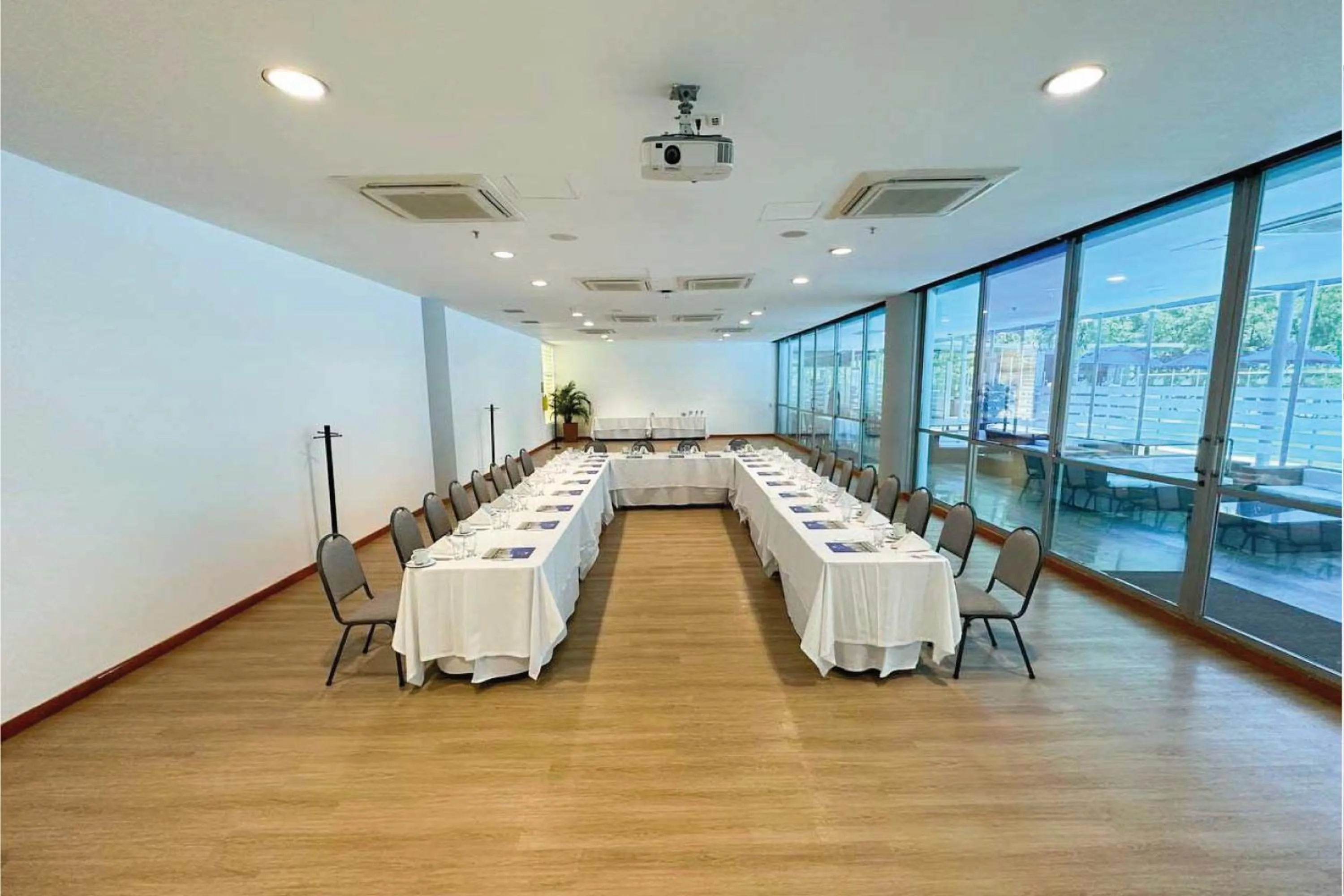 Banquet/Function facilities in Hotel San Fernando Plaza