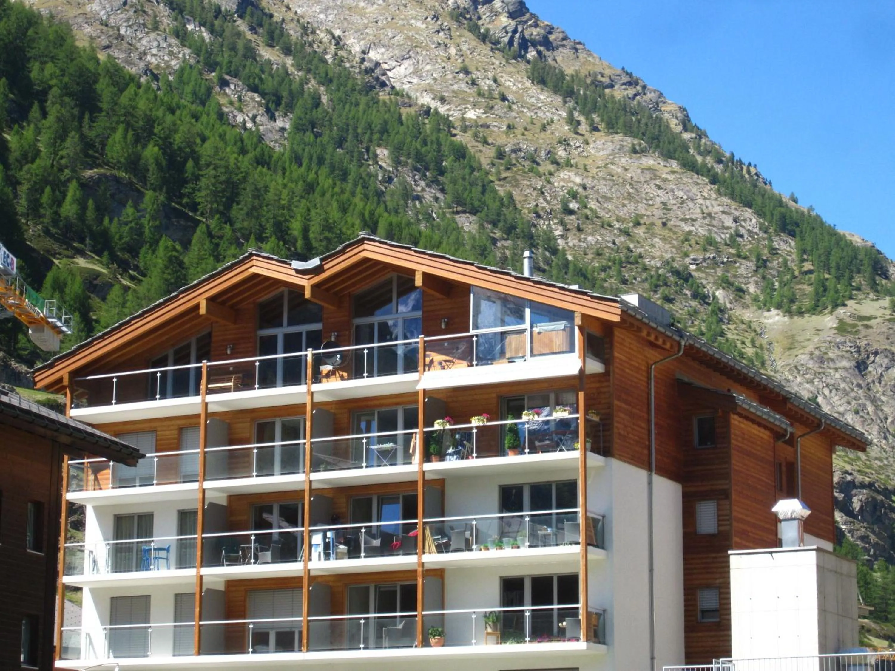 Property building in Good Value Apartments by MX Zermatt