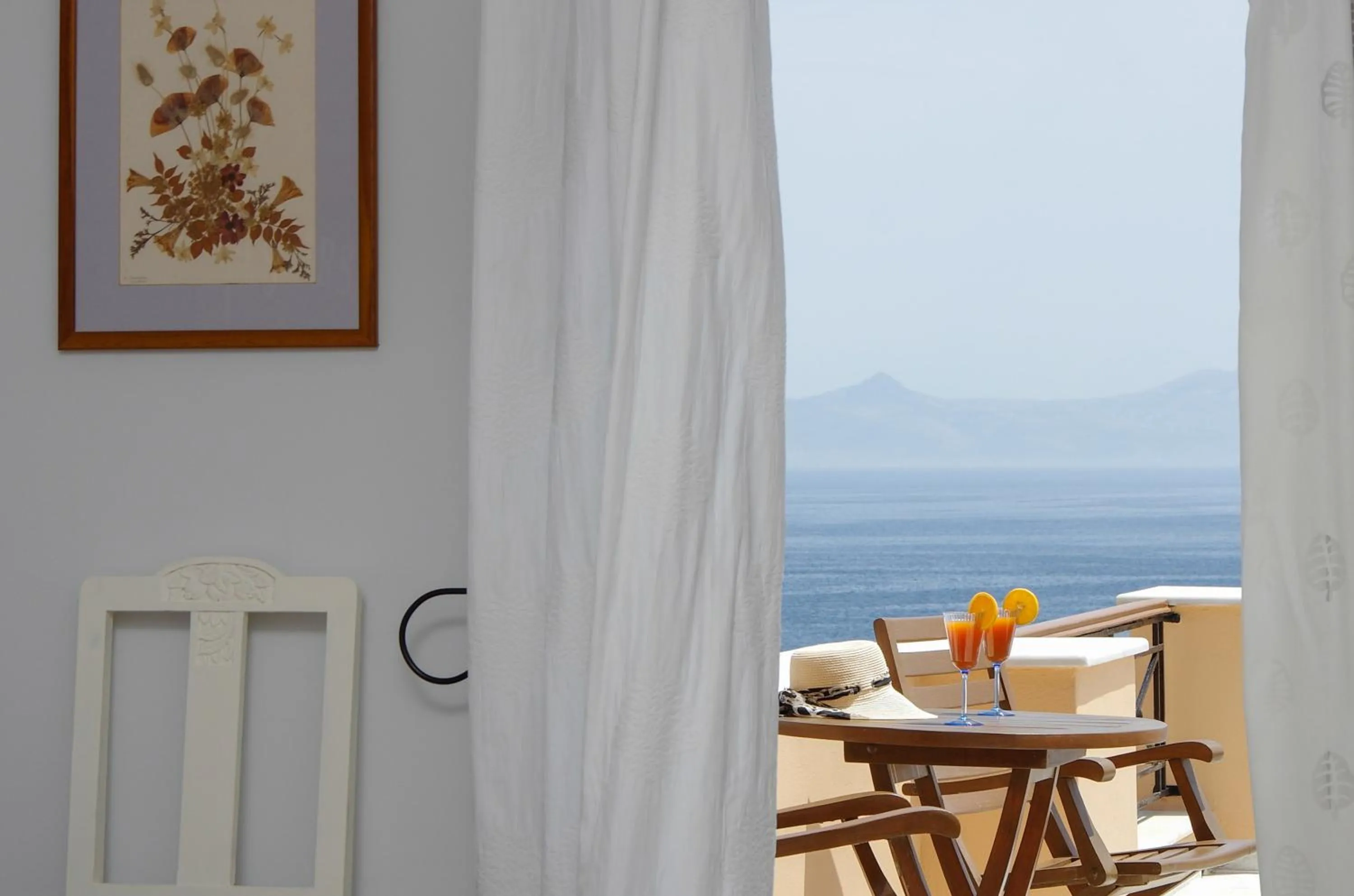 Arion Luxury Rooms and Suites