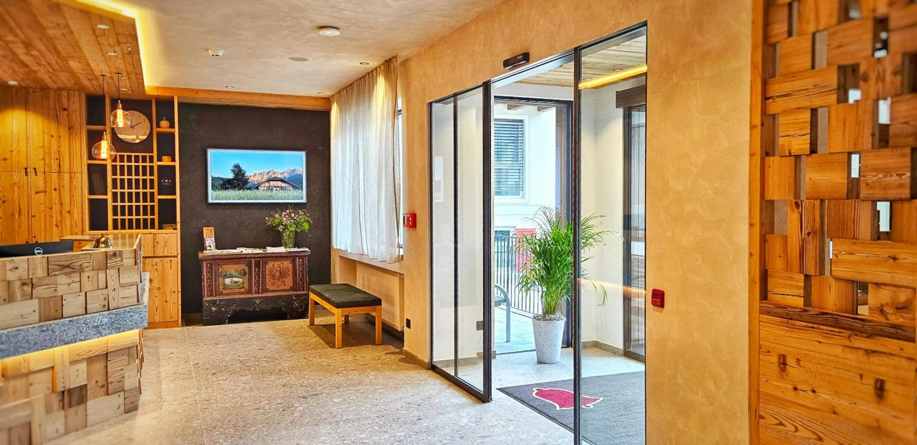 Lobby or reception in Geniesserhotel Messnerwirt Olang