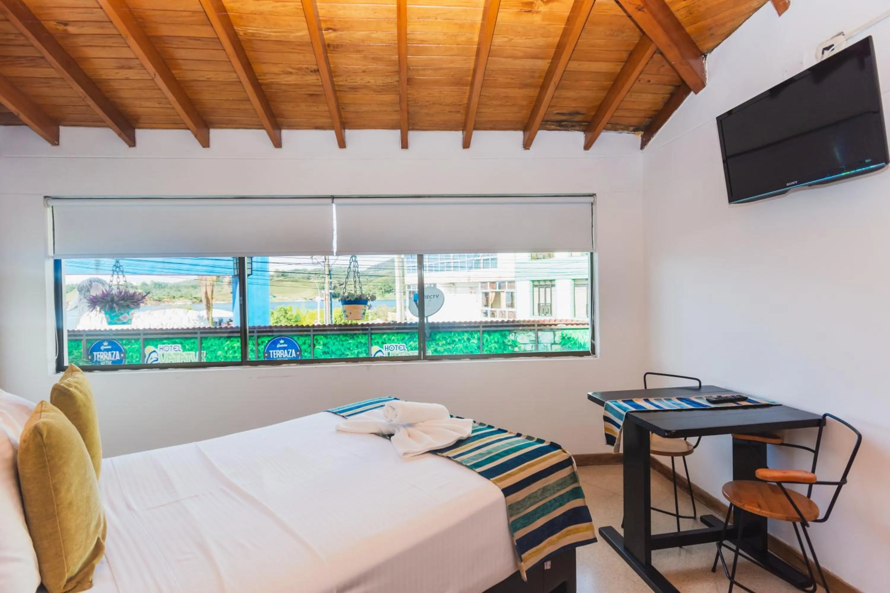 Bed in Hotel Guatatur