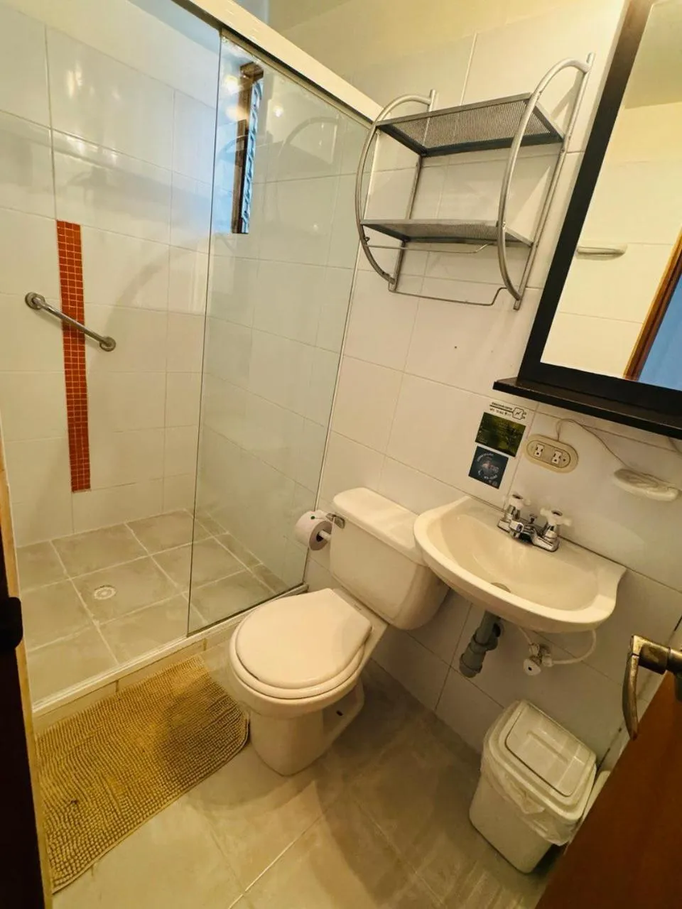 Bathroom in Hotel Guatatur