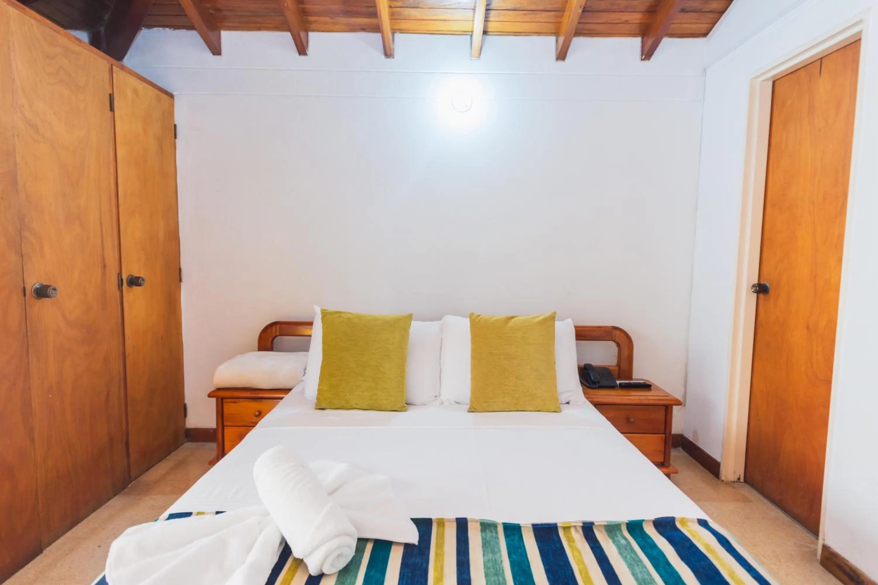 Bed in Hotel Guatatur