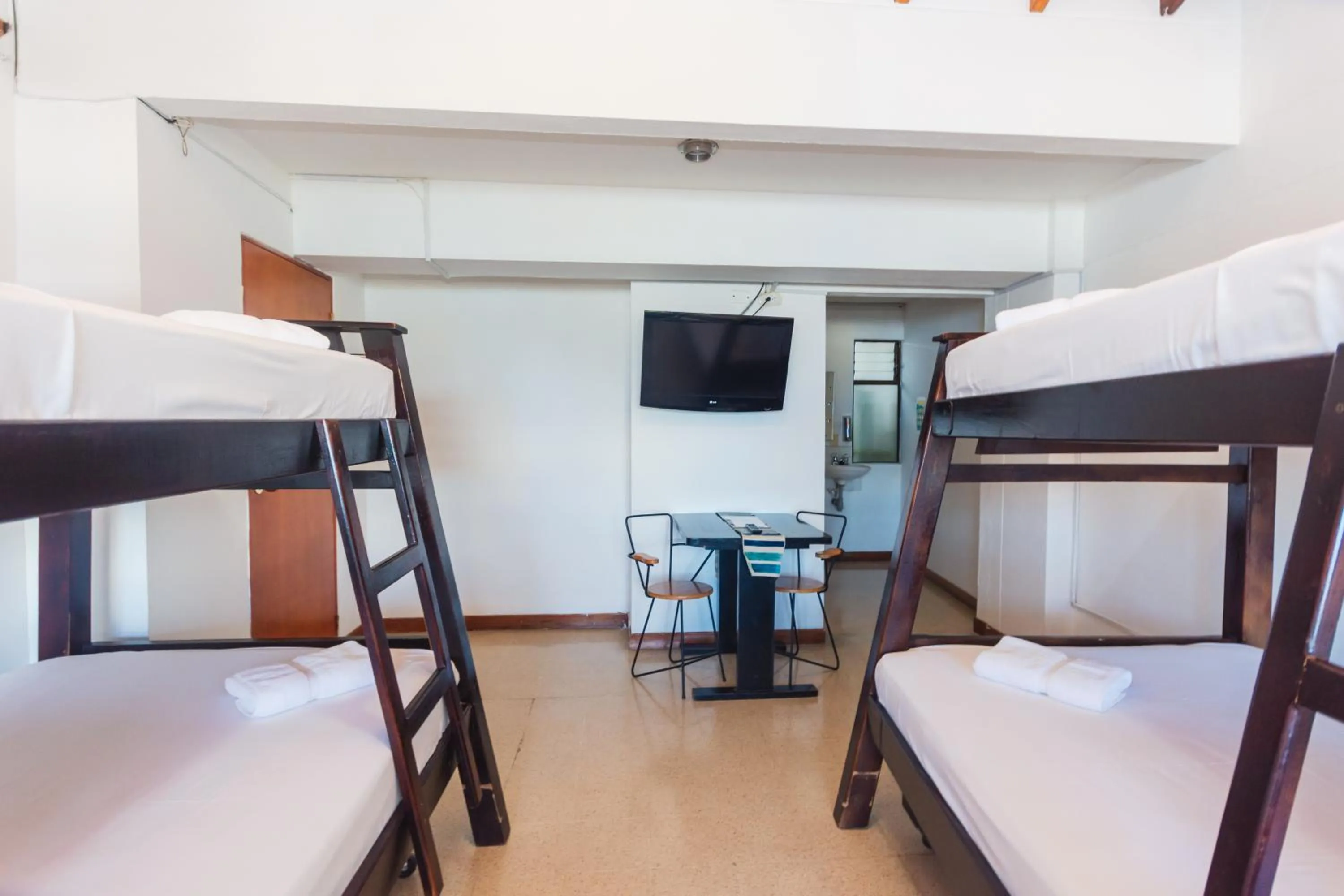 Photo of the whole room, Bed in Hotel Guatatur