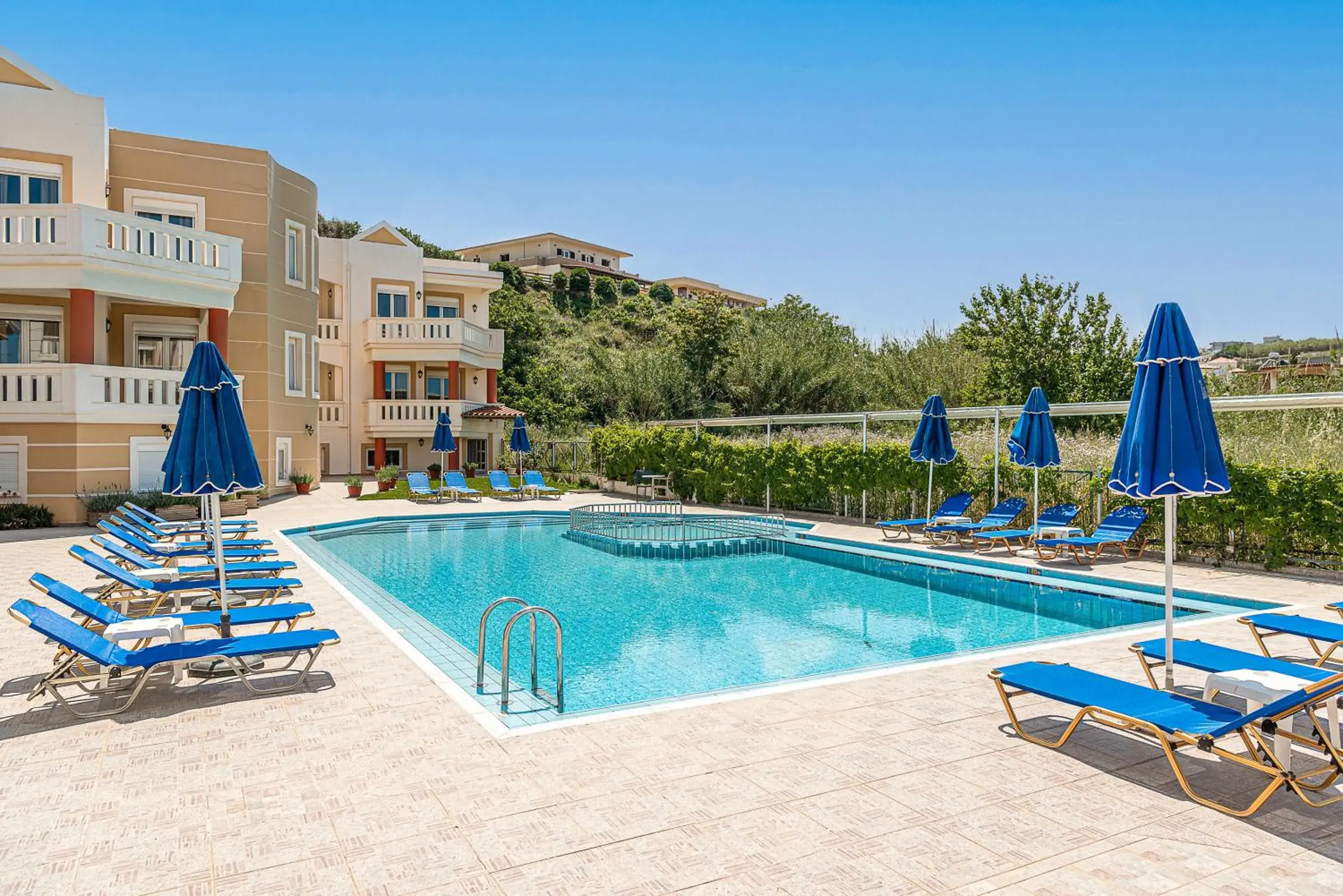 Property building in Artemis Apartments Property building in Artemis Apartments