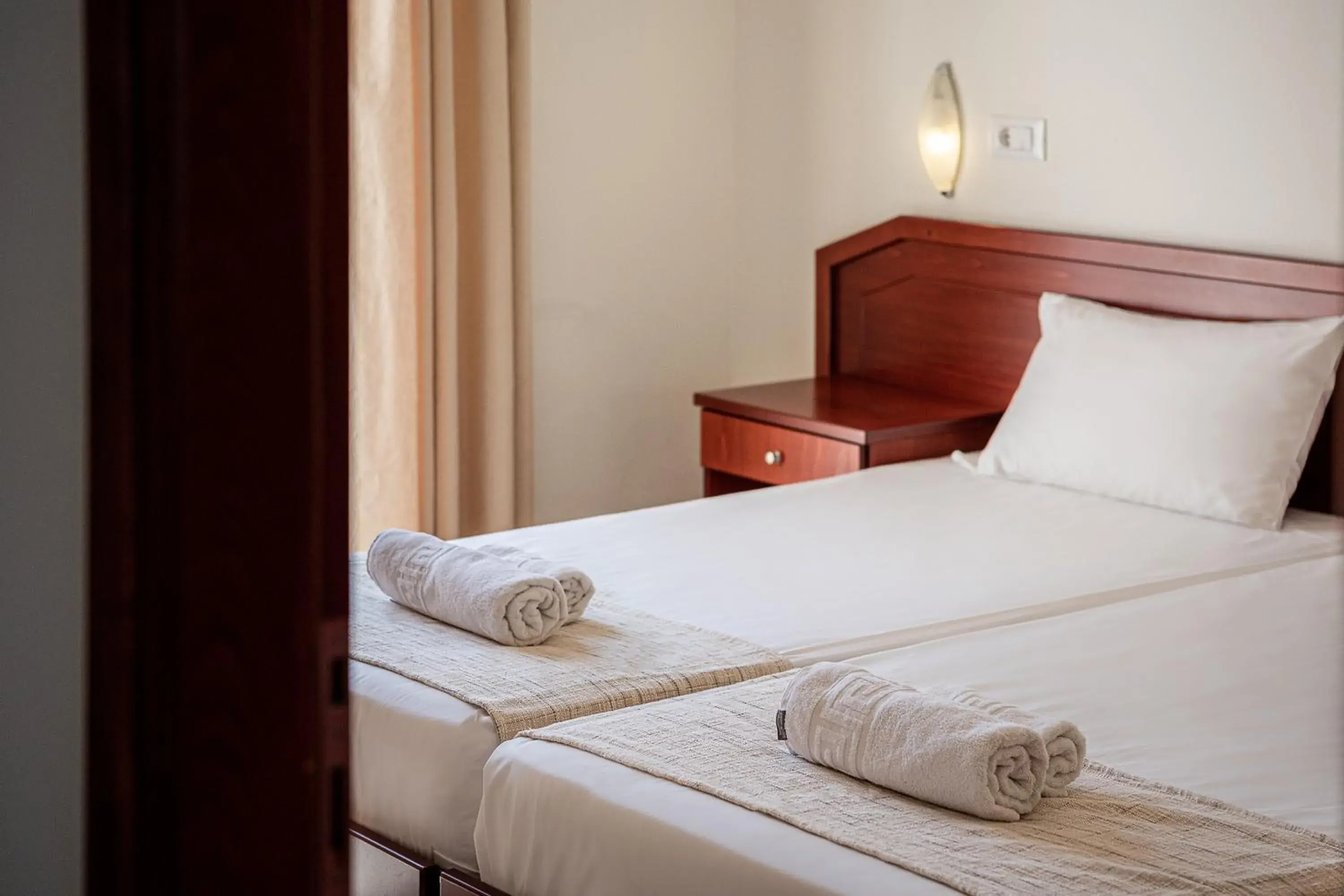 Property building, Bed in Artemis Apartments Property building, Bed in Artemis Apartments