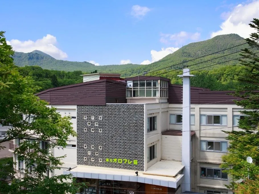 Property building in Karurusu Onsen Yumoto Orofuresou