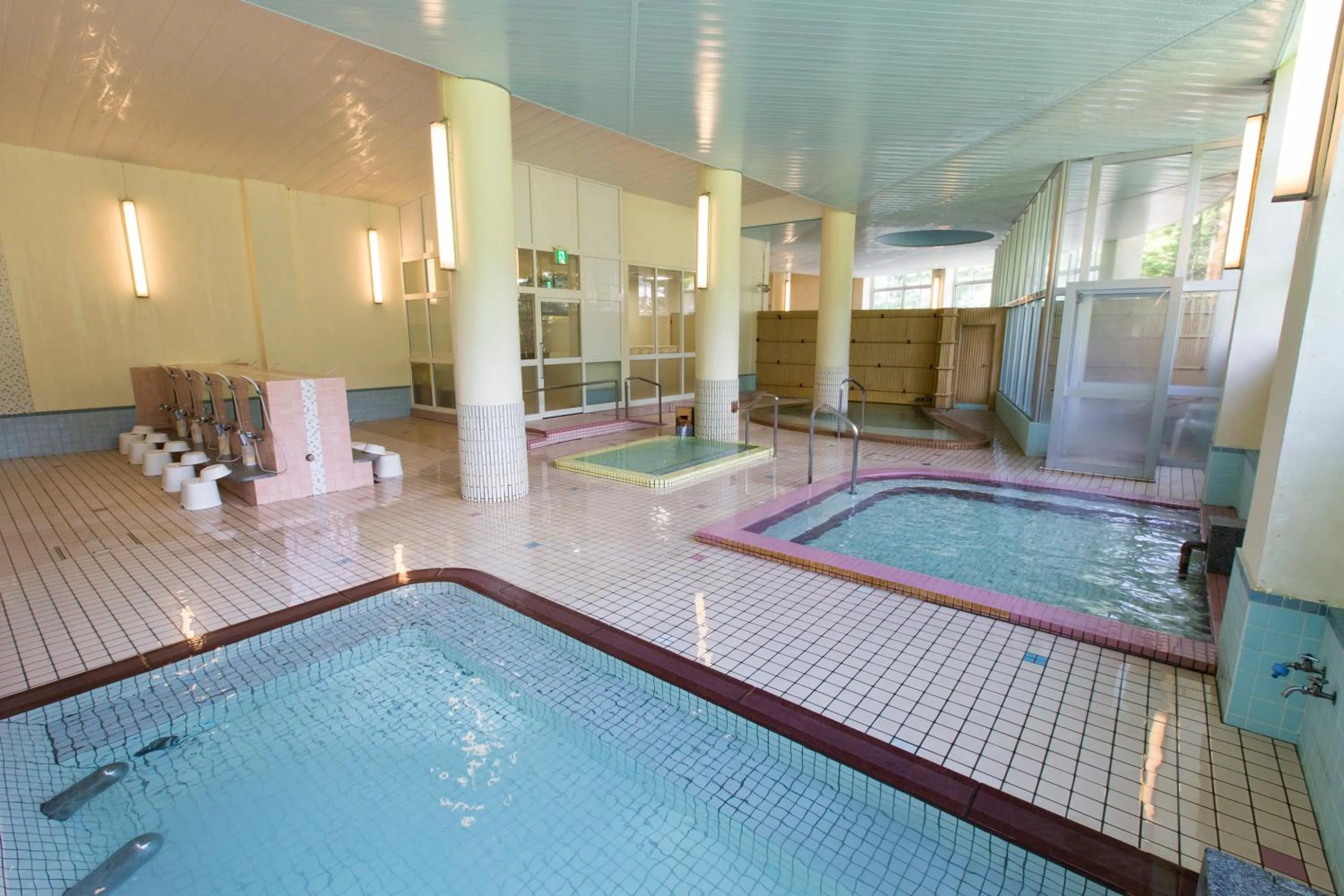 Public Bath in Karurusu Onsen Yumoto Orofuresou