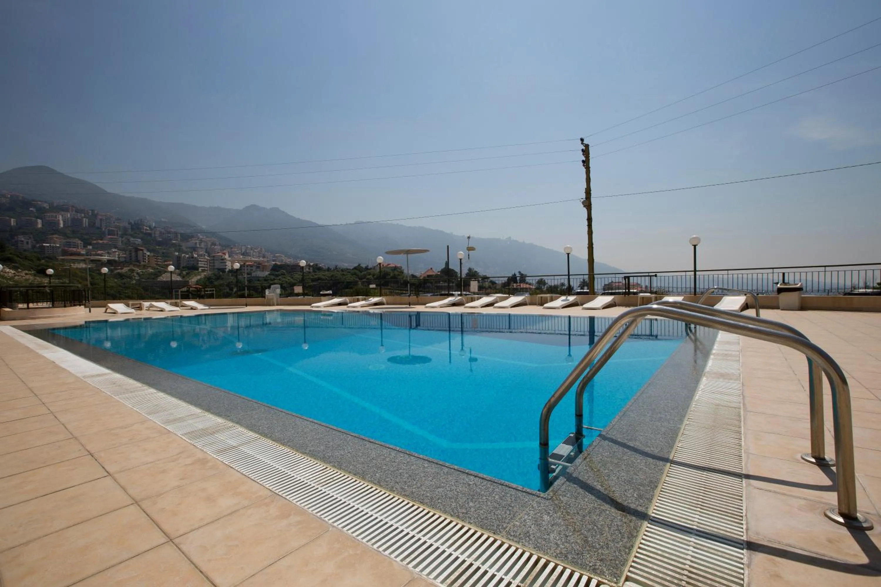 Swimming pool in Adma Blue Screen