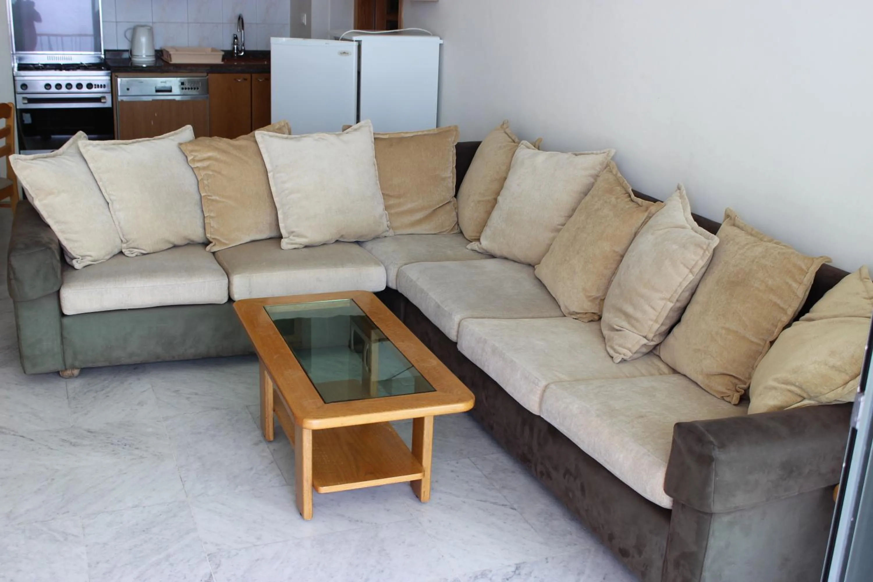 Living room in Adma Blue Screen